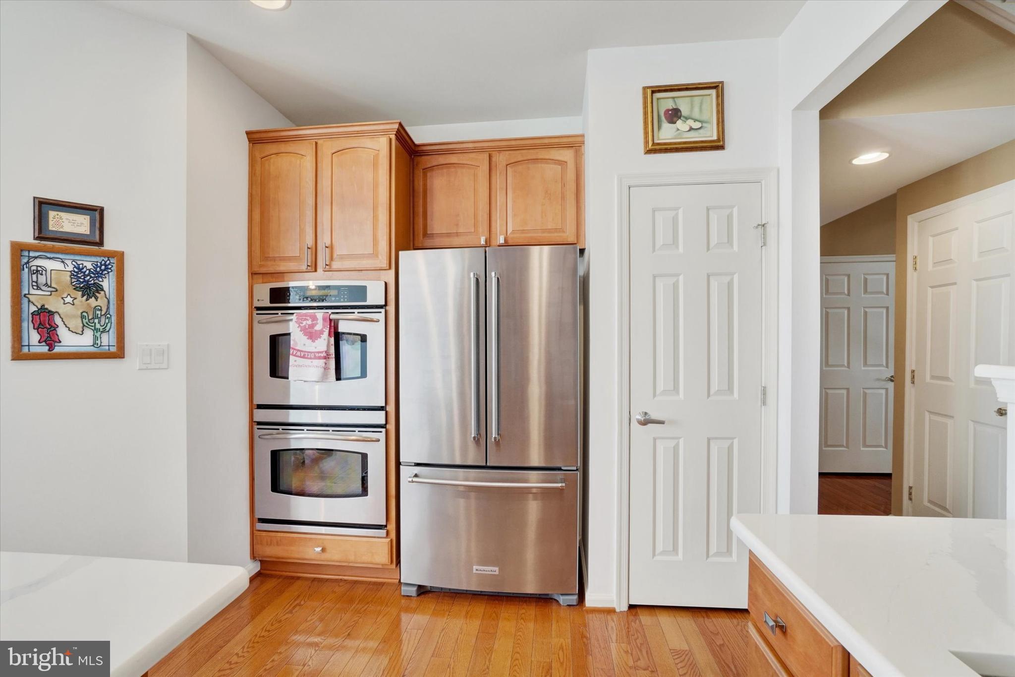 VILLAS AT SHREWSBURY - Residential