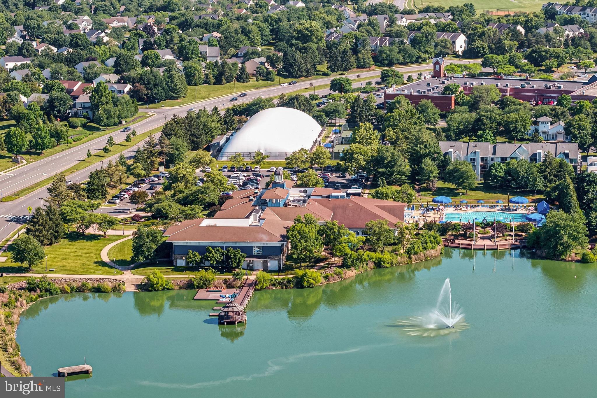 ASHBURN VILLAGE - Residential