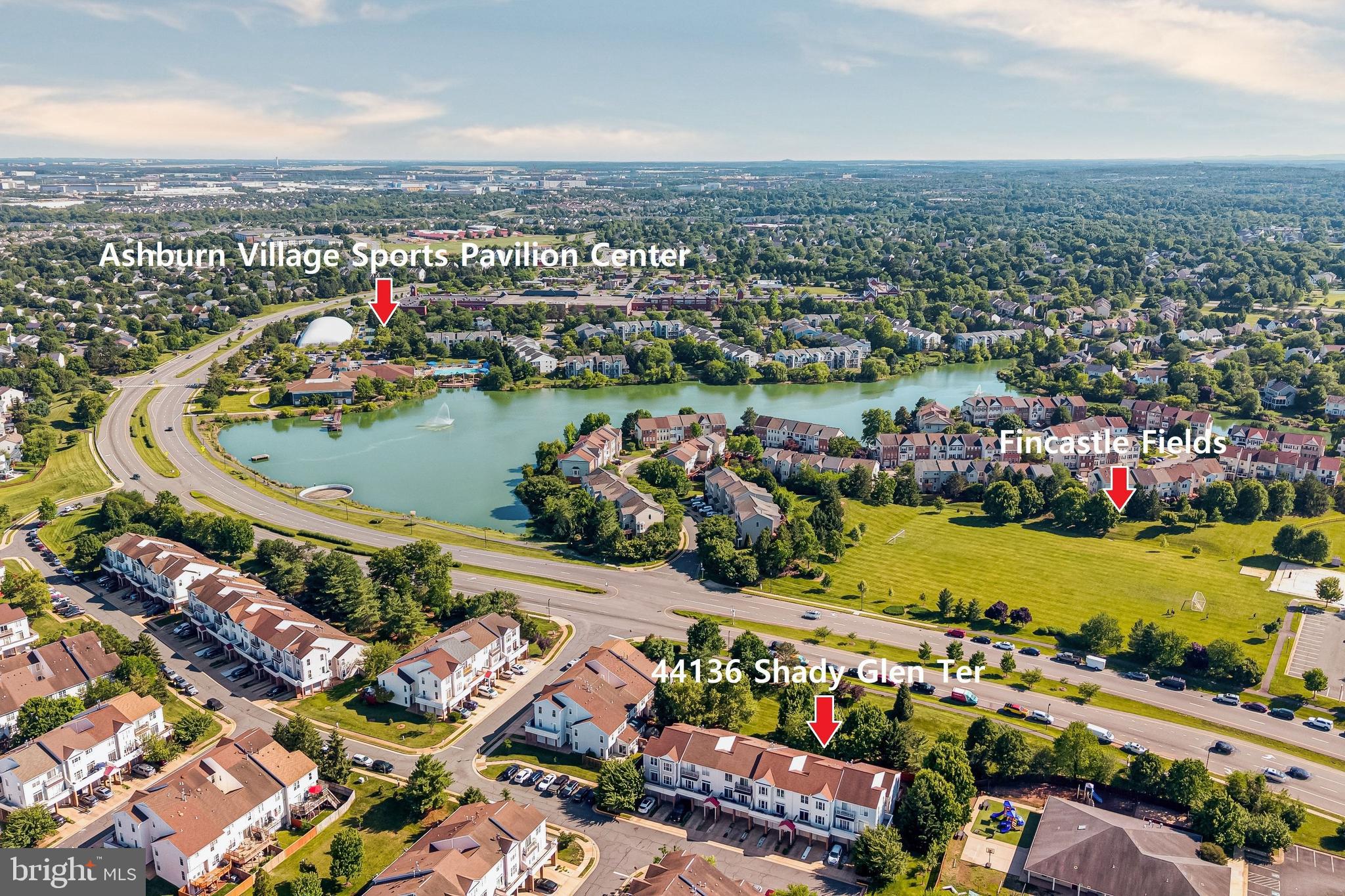 ASHBURN VILLAGE - Residential