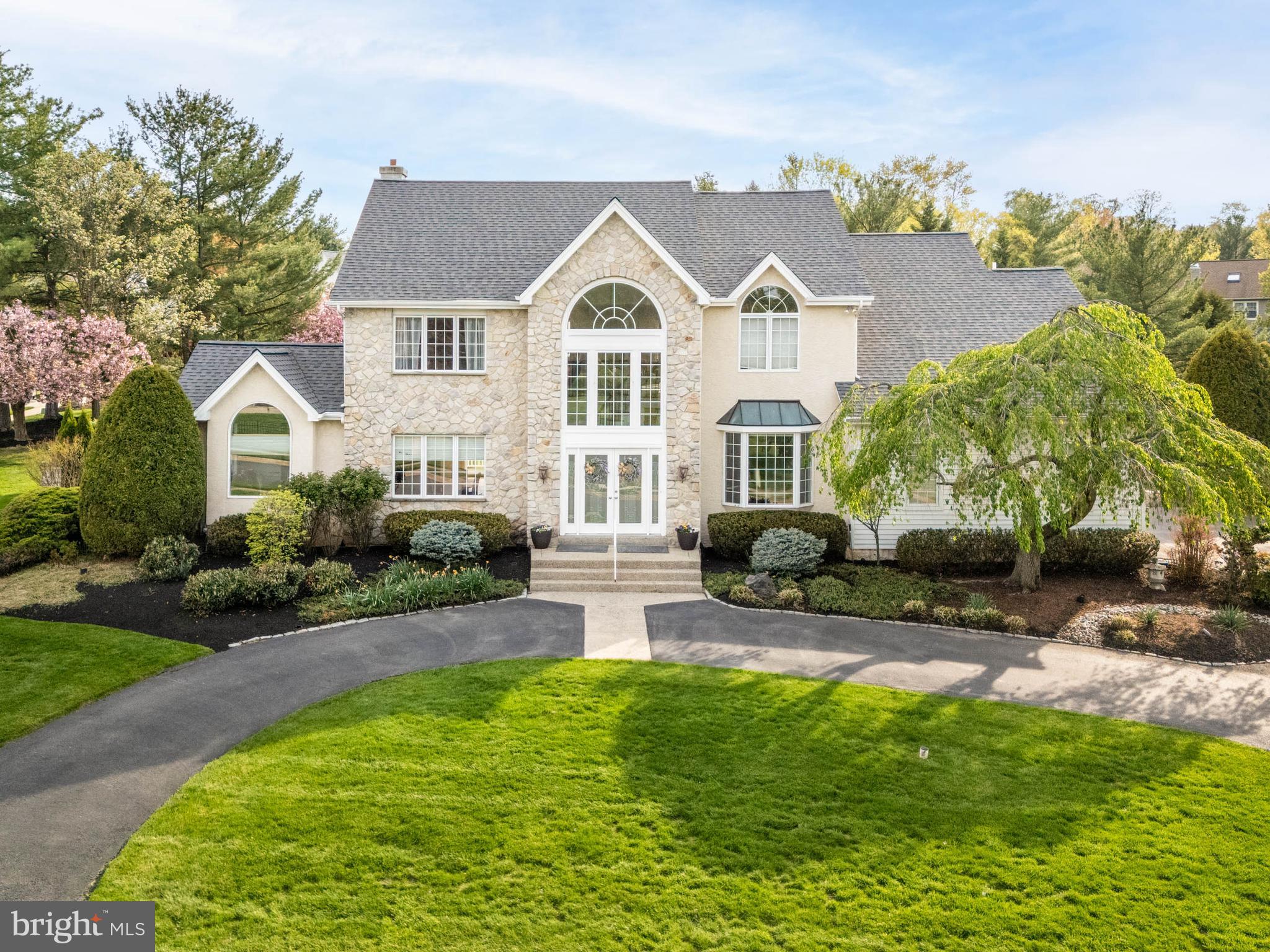 CREEKSIDE AT BLUE BELL - Residential