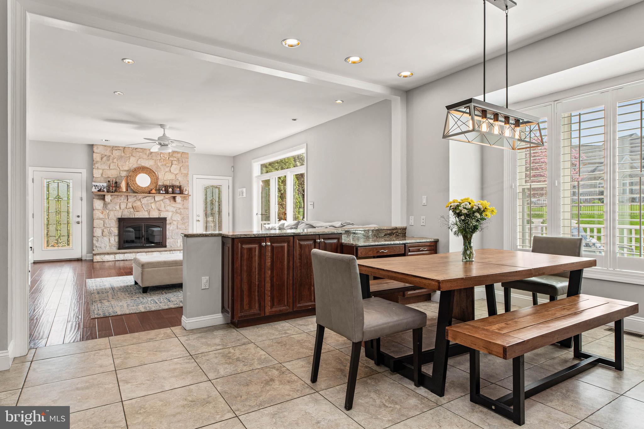 CREEKSIDE AT BLUE BELL - Residential