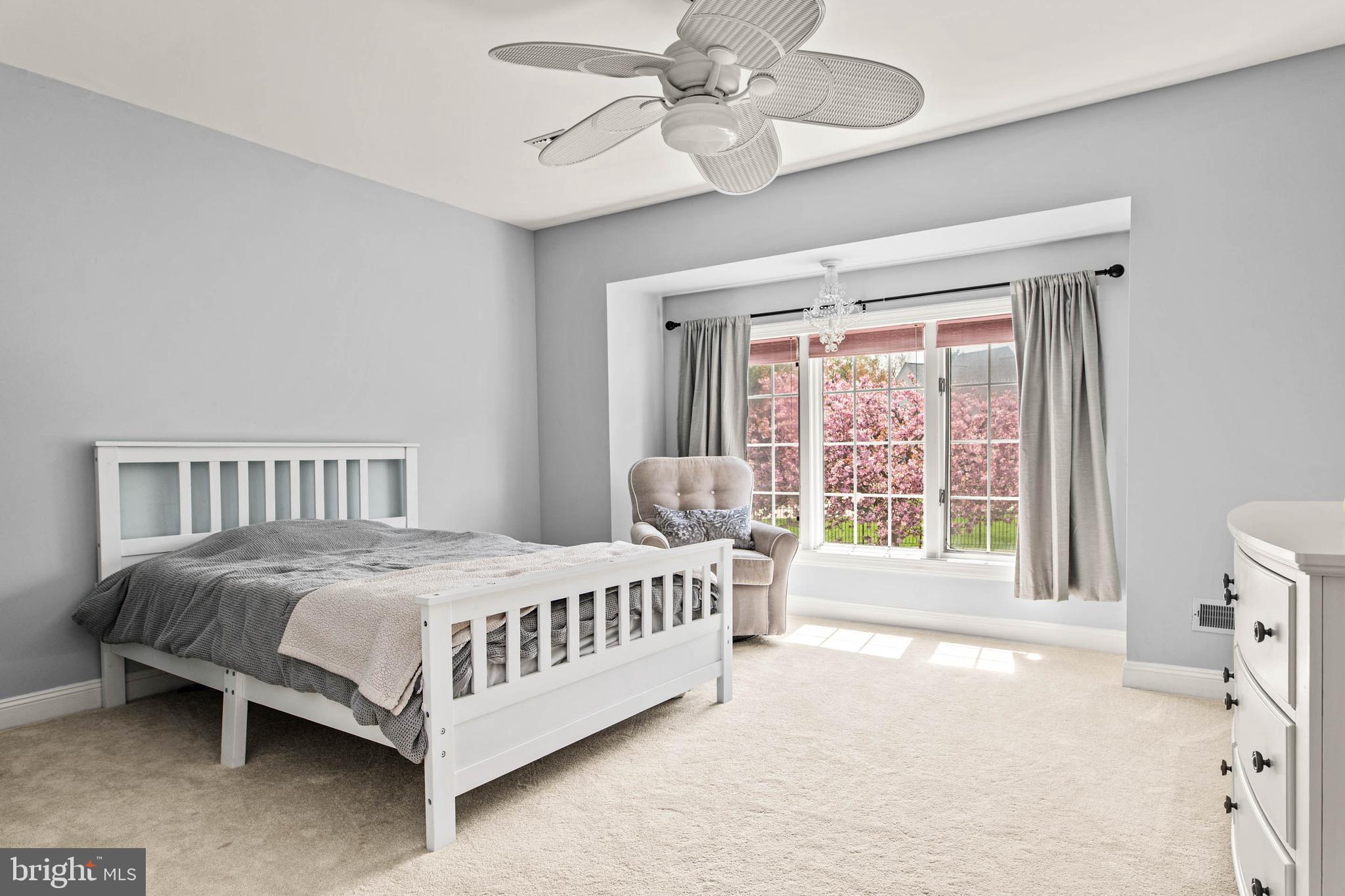CREEKSIDE AT BLUE BELL - Residential