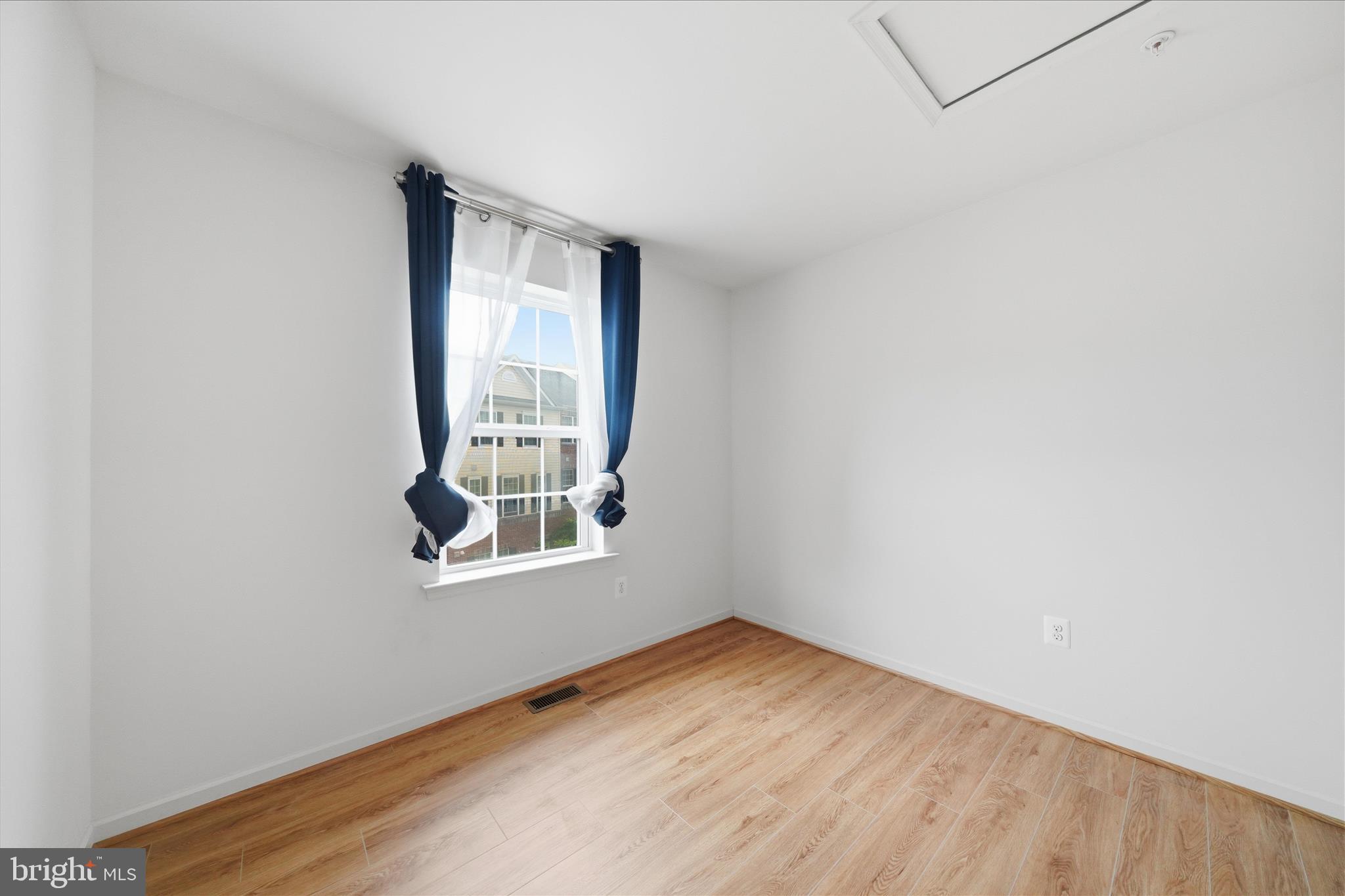 WOODLAKE TOWNS CODM - Residential