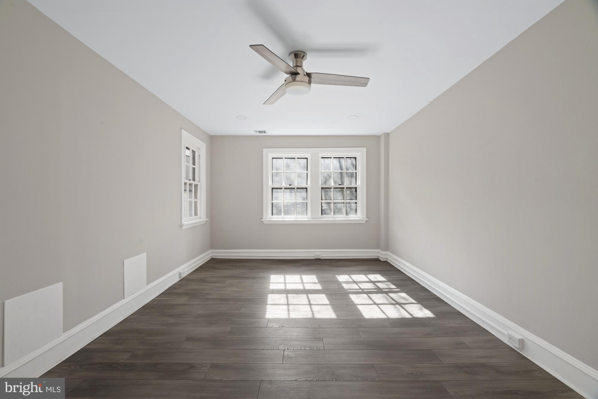 YORKLYNNE MANOR - Residential Lease