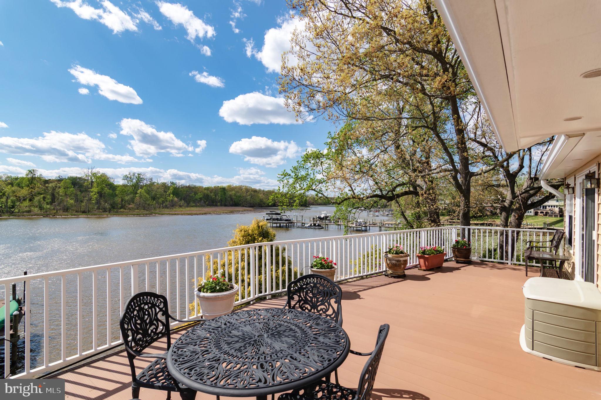 STRATFORD LANDING - Residential