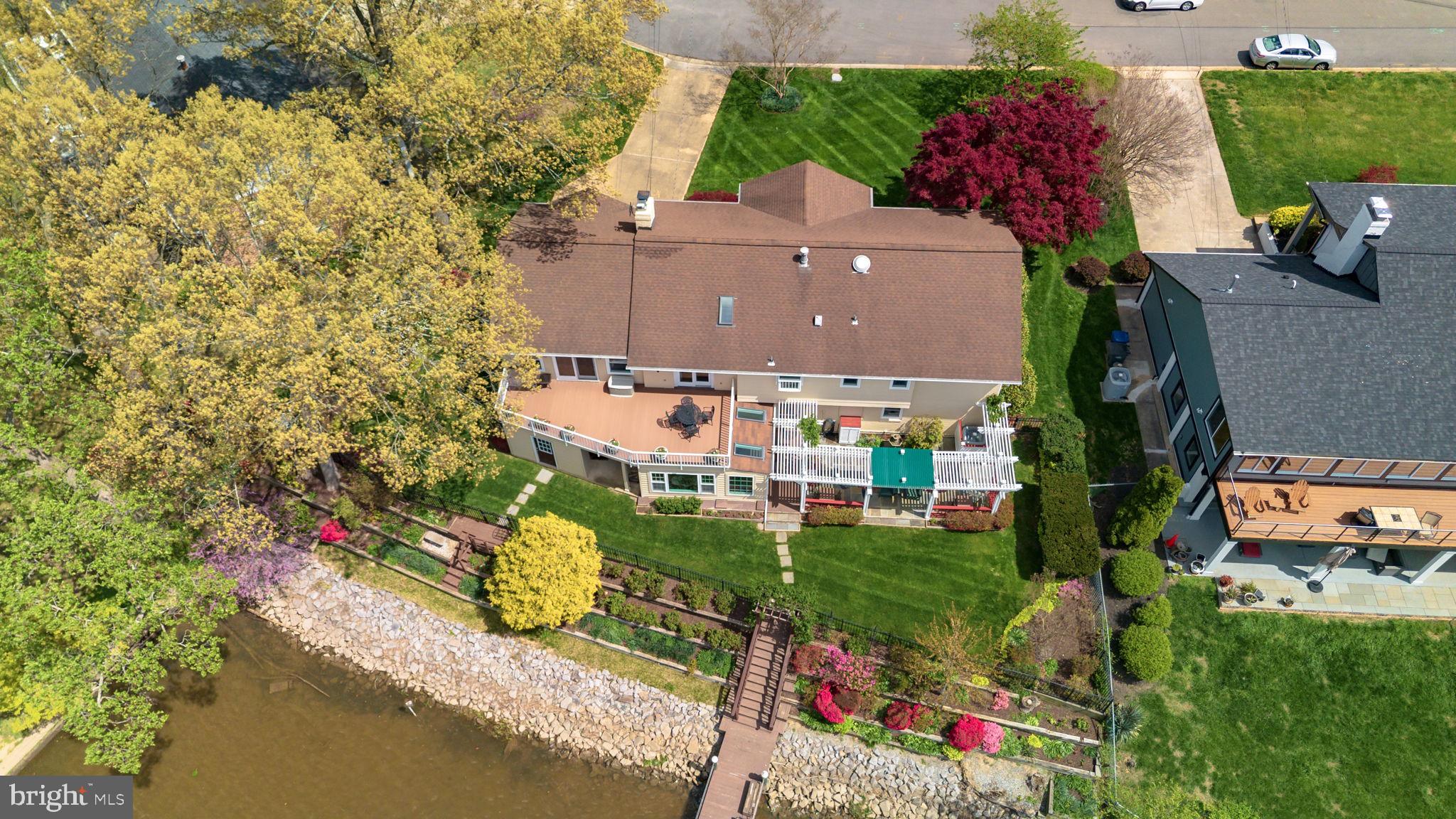 STRATFORD LANDING - Residential