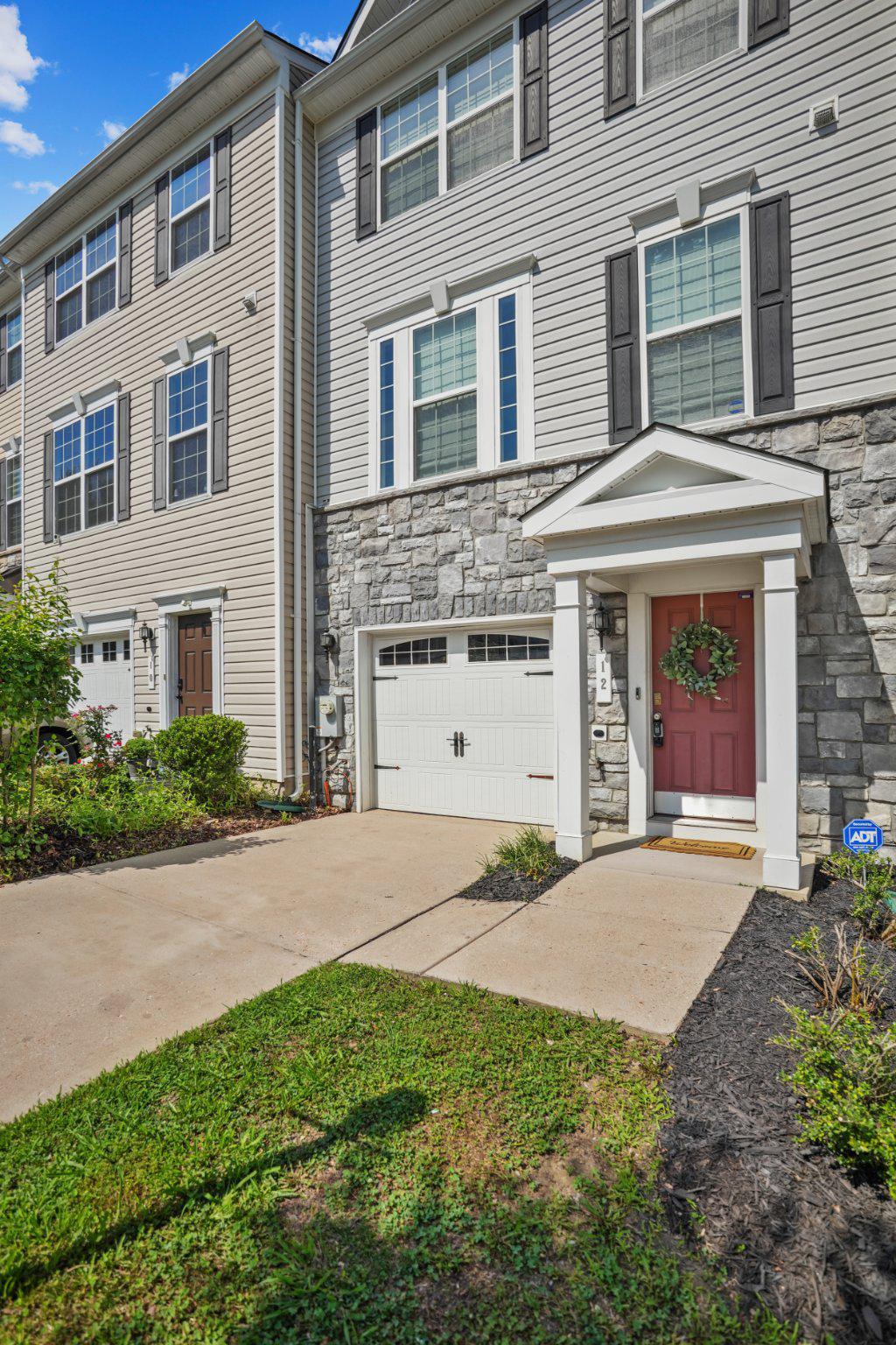VILLAGES AT PEPPER MILL - Residential