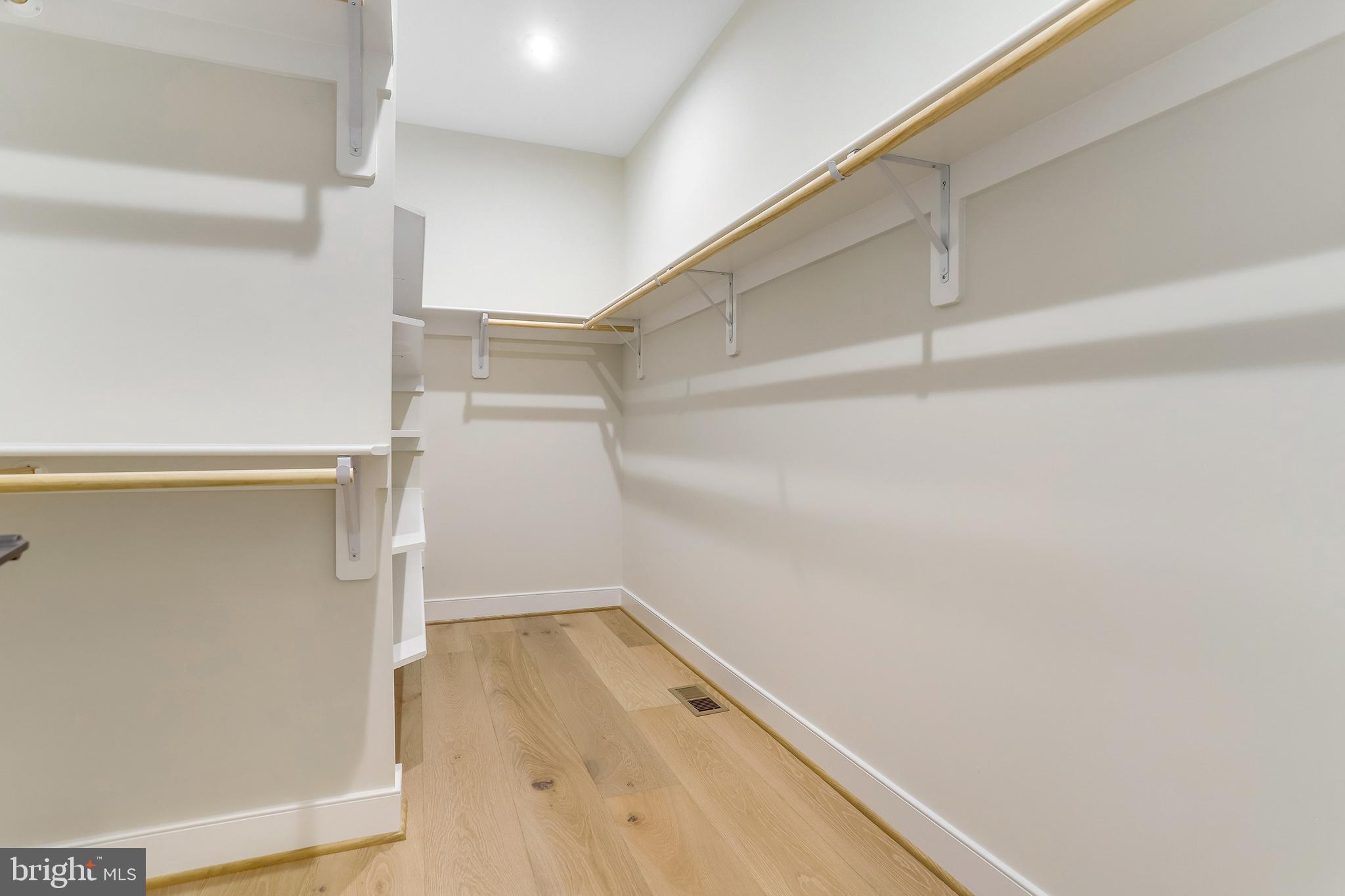 ALCOVA HEIGHTS - Residential