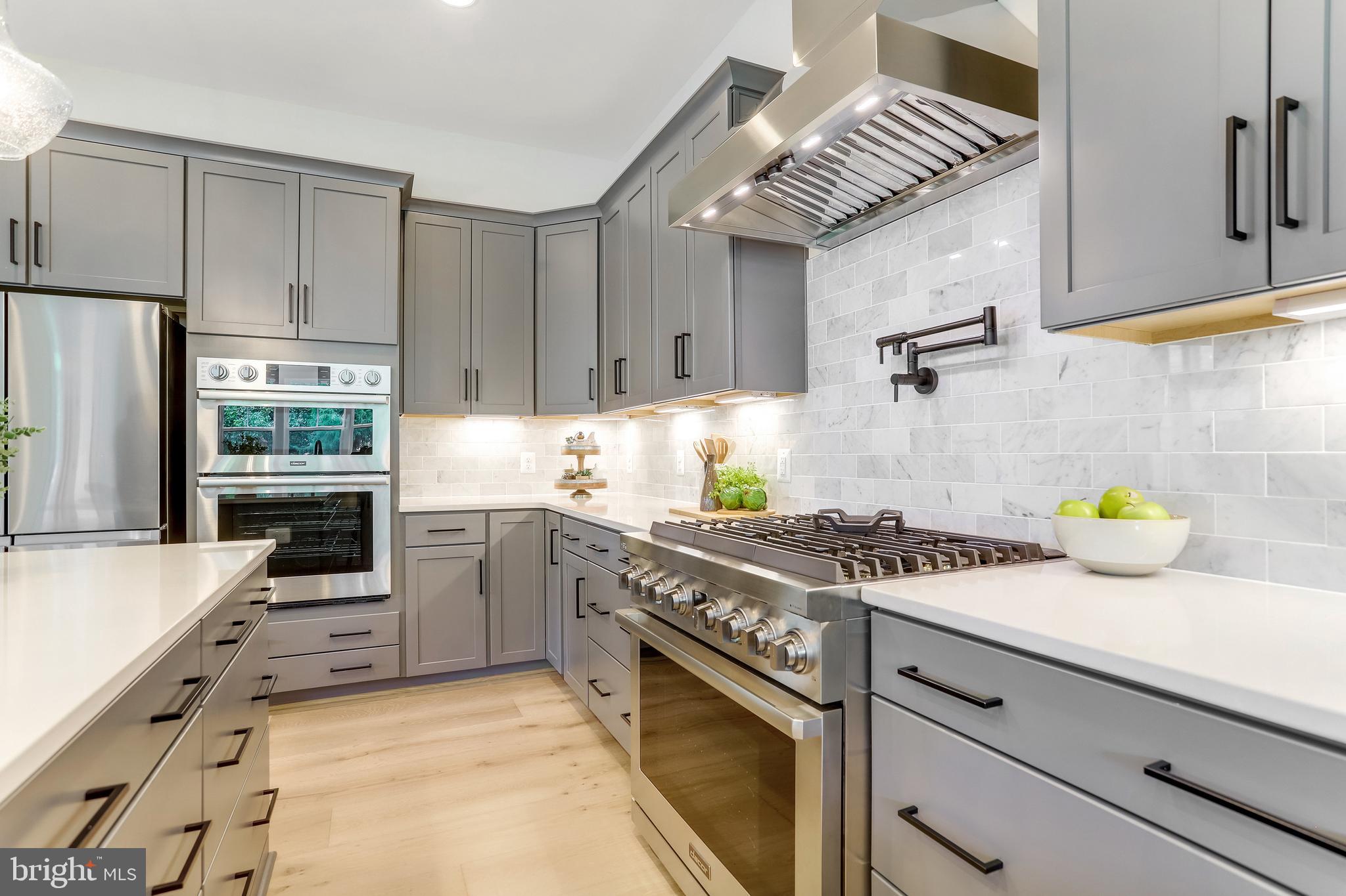 ALCOVA HEIGHTS - Residential