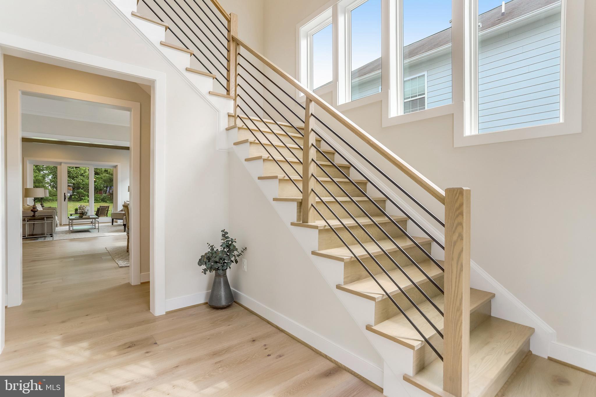 ALCOVA HEIGHTS - Residential