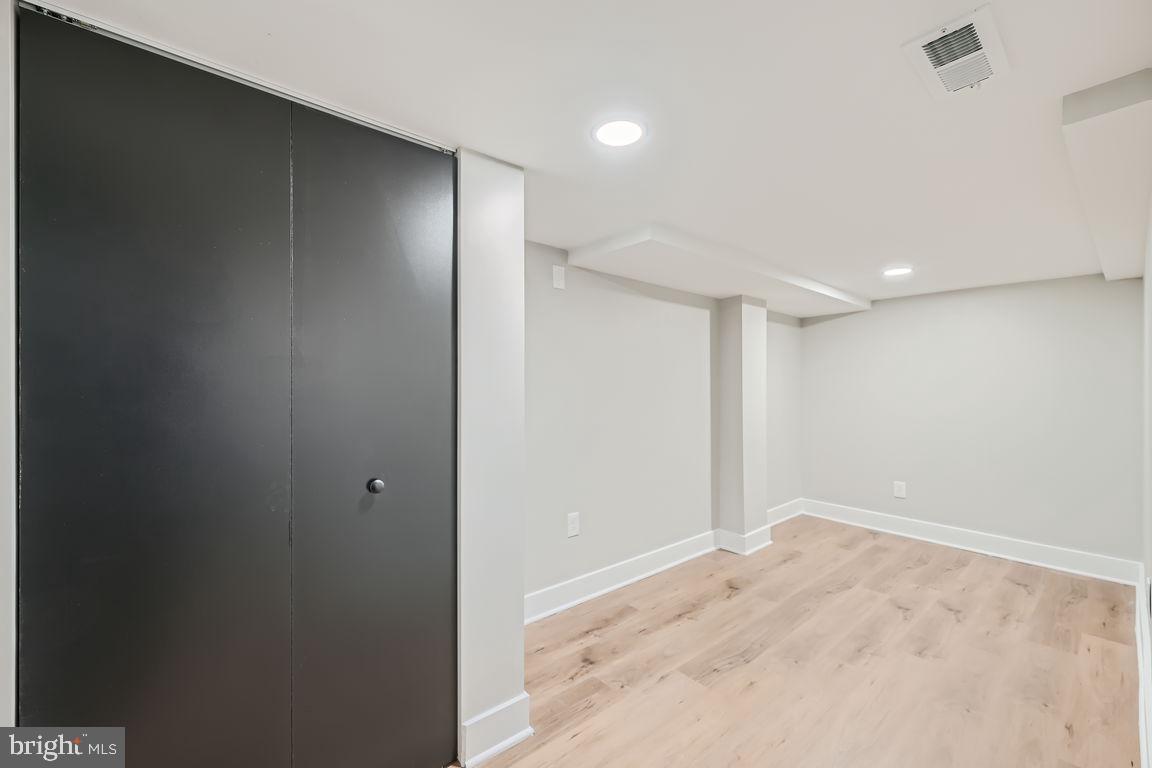 EDMONDSON VIILLAGE - Residential