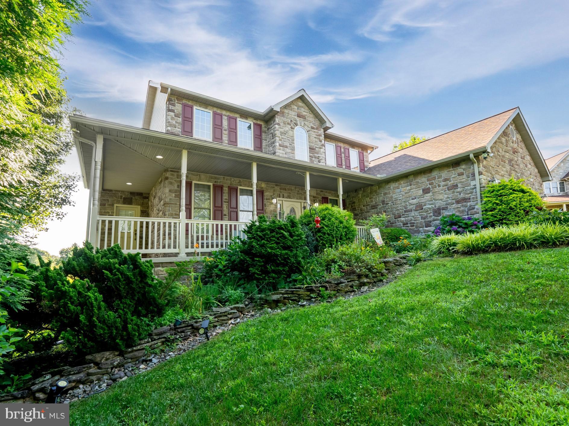 MAJESTIC RIDGE - Residential