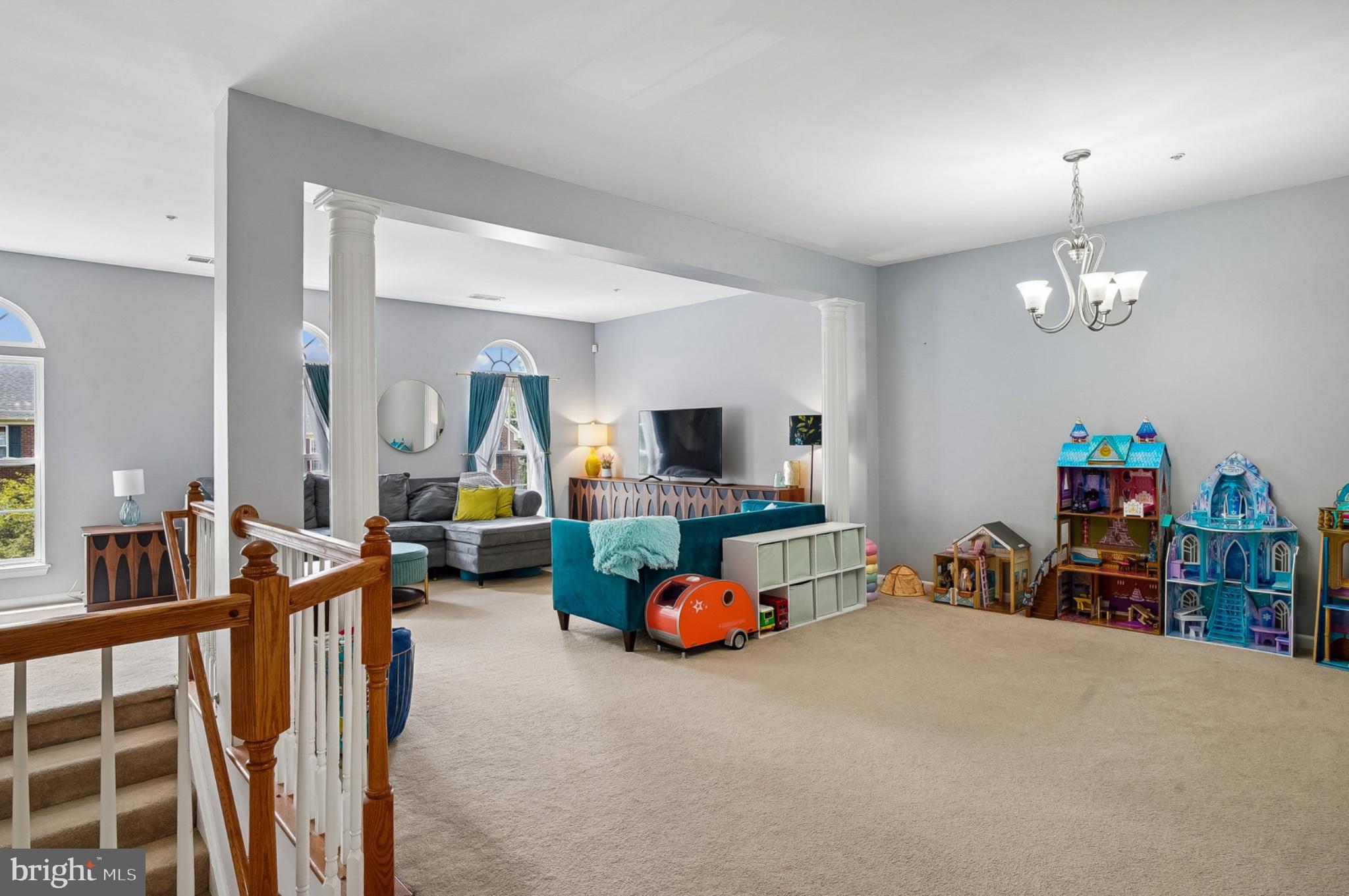RICHFIELD STATION VILLAGE - Residential