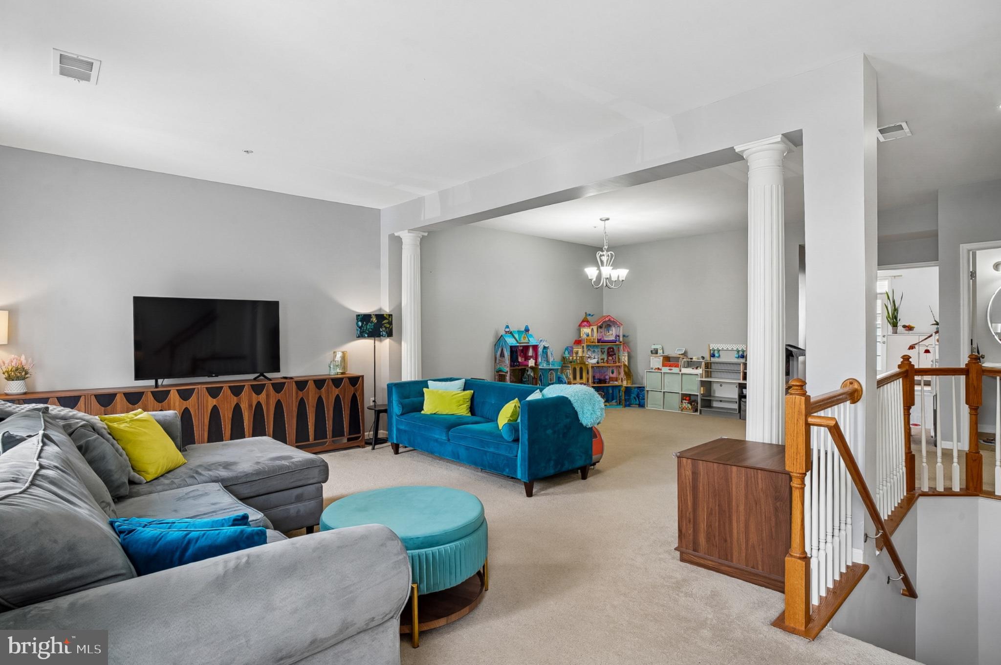 RICHFIELD STATION VILLAGE - Residential