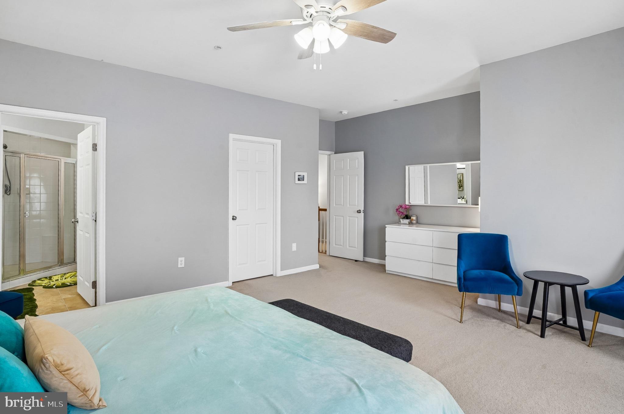 RICHFIELD STATION VILLAGE - Residential