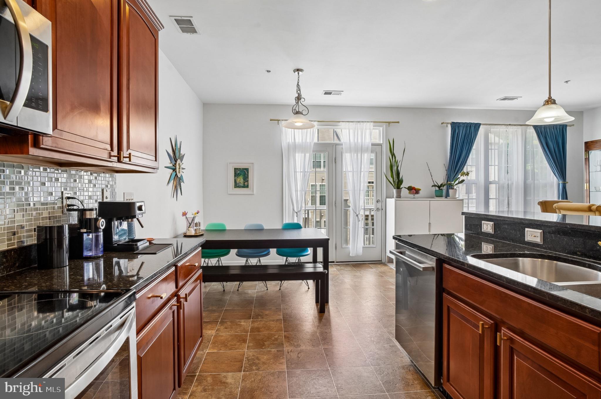 RICHFIELD STATION VILLAGE - Residential