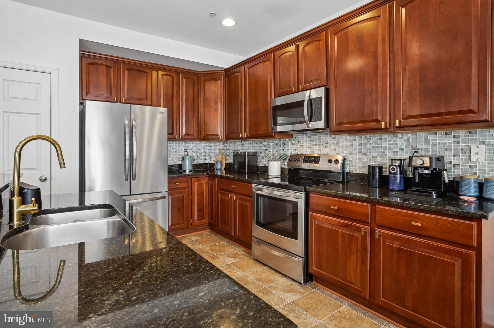 RICHFIELD STATION VILLAGE - Residential