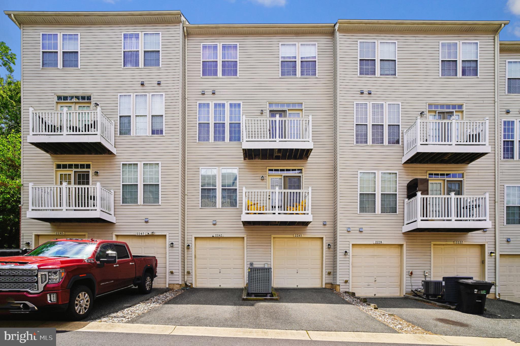 RICHFIELD STATION VILLAGE - Residential