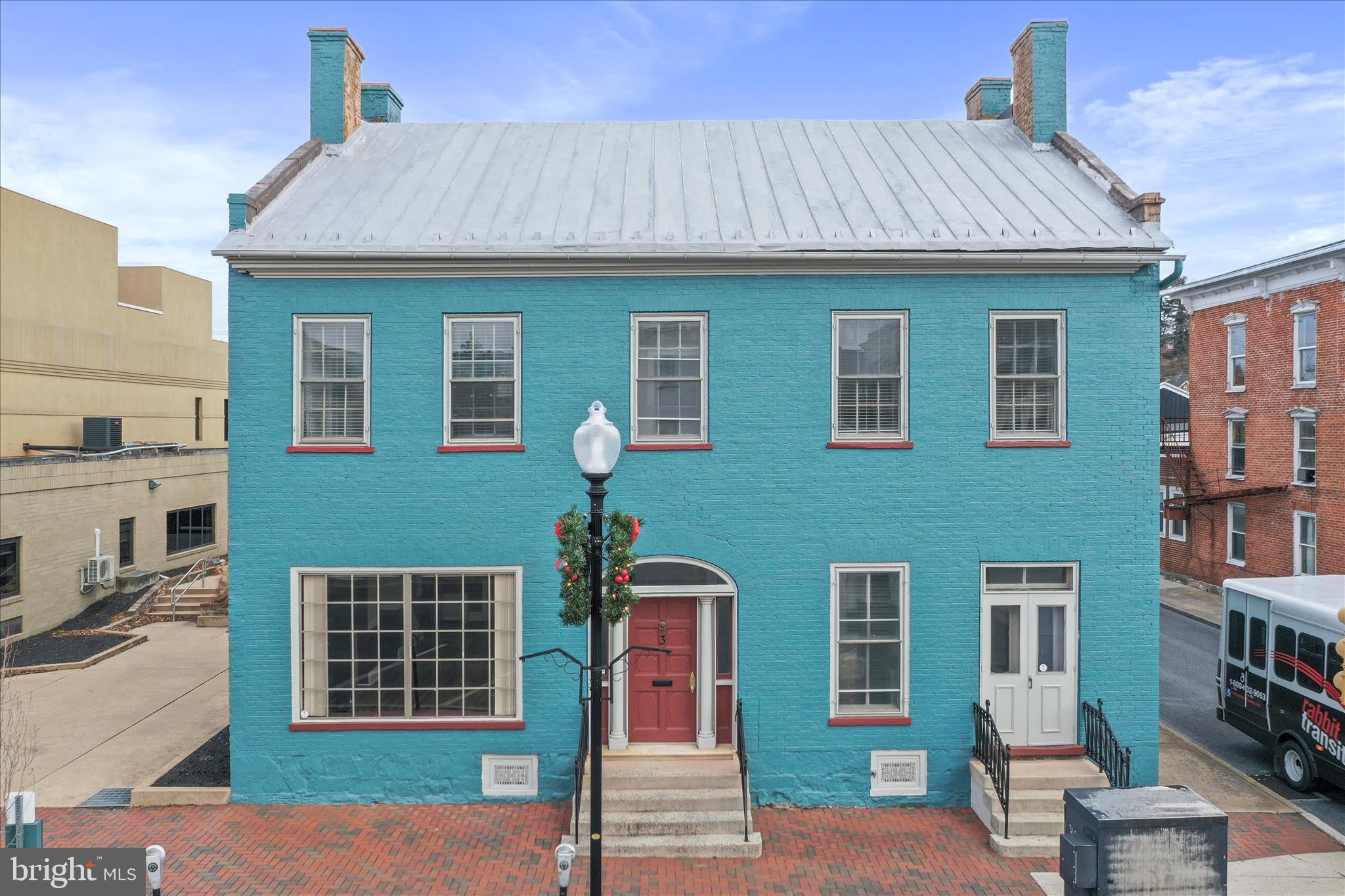 WAYNESBORO BOROUGH - Commercial Sale