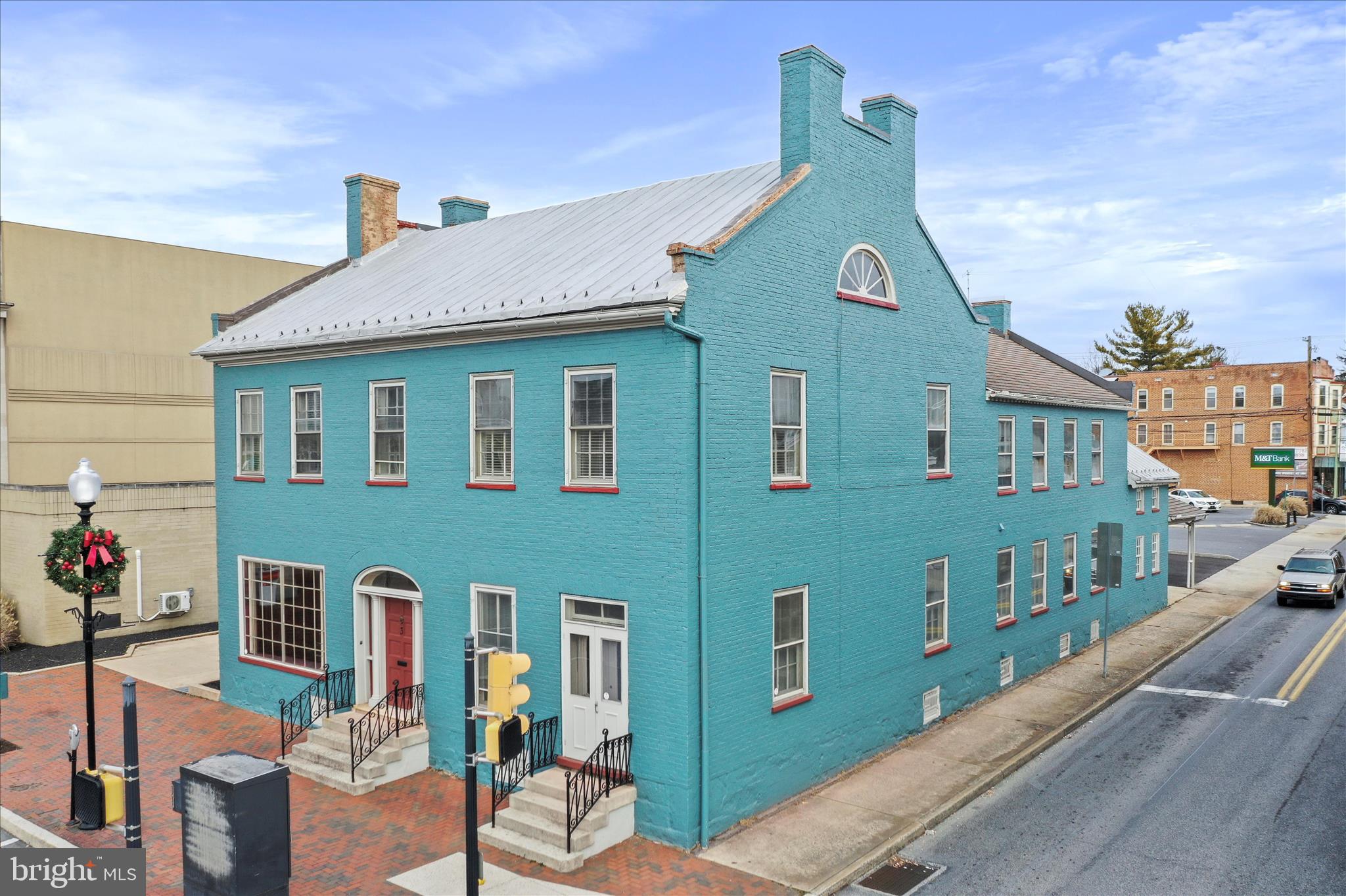 WAYNESBORO BOROUGH - Commercial Sale