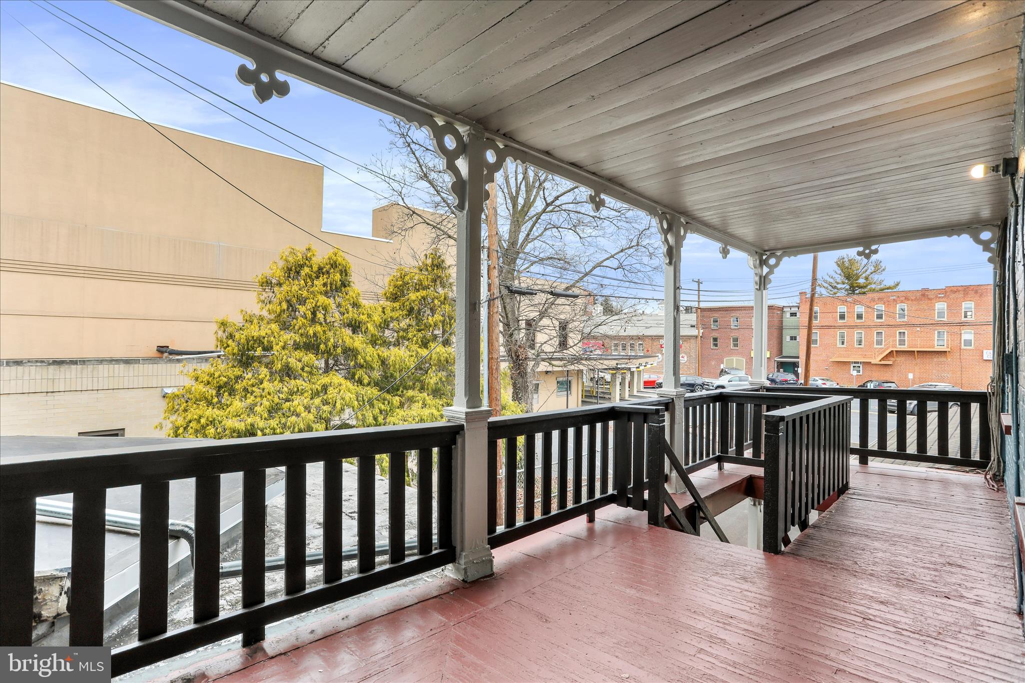 WAYNESBORO BOROUGH - Commercial Sale