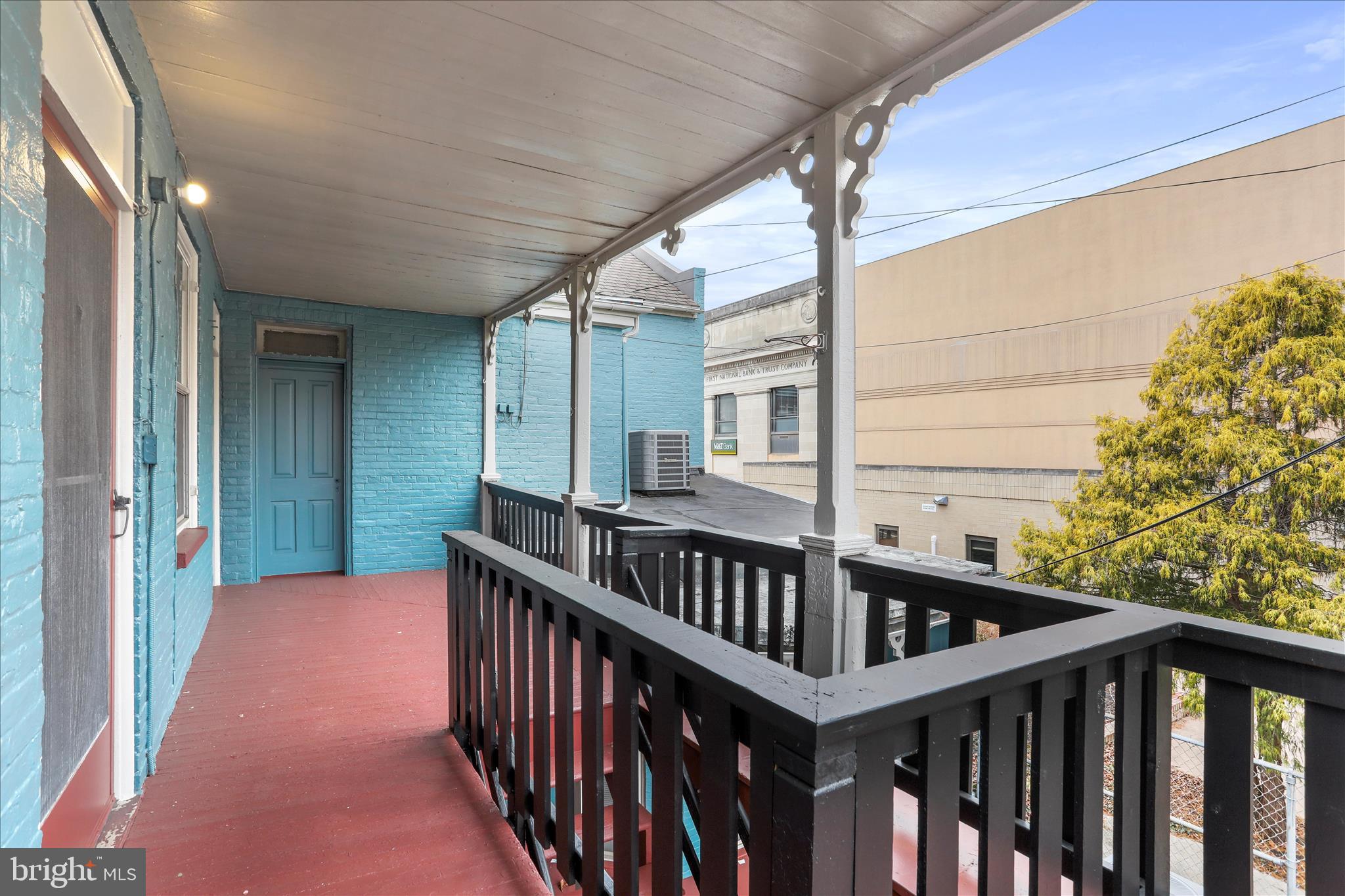 WAYNESBORO BOROUGH - Commercial Sale