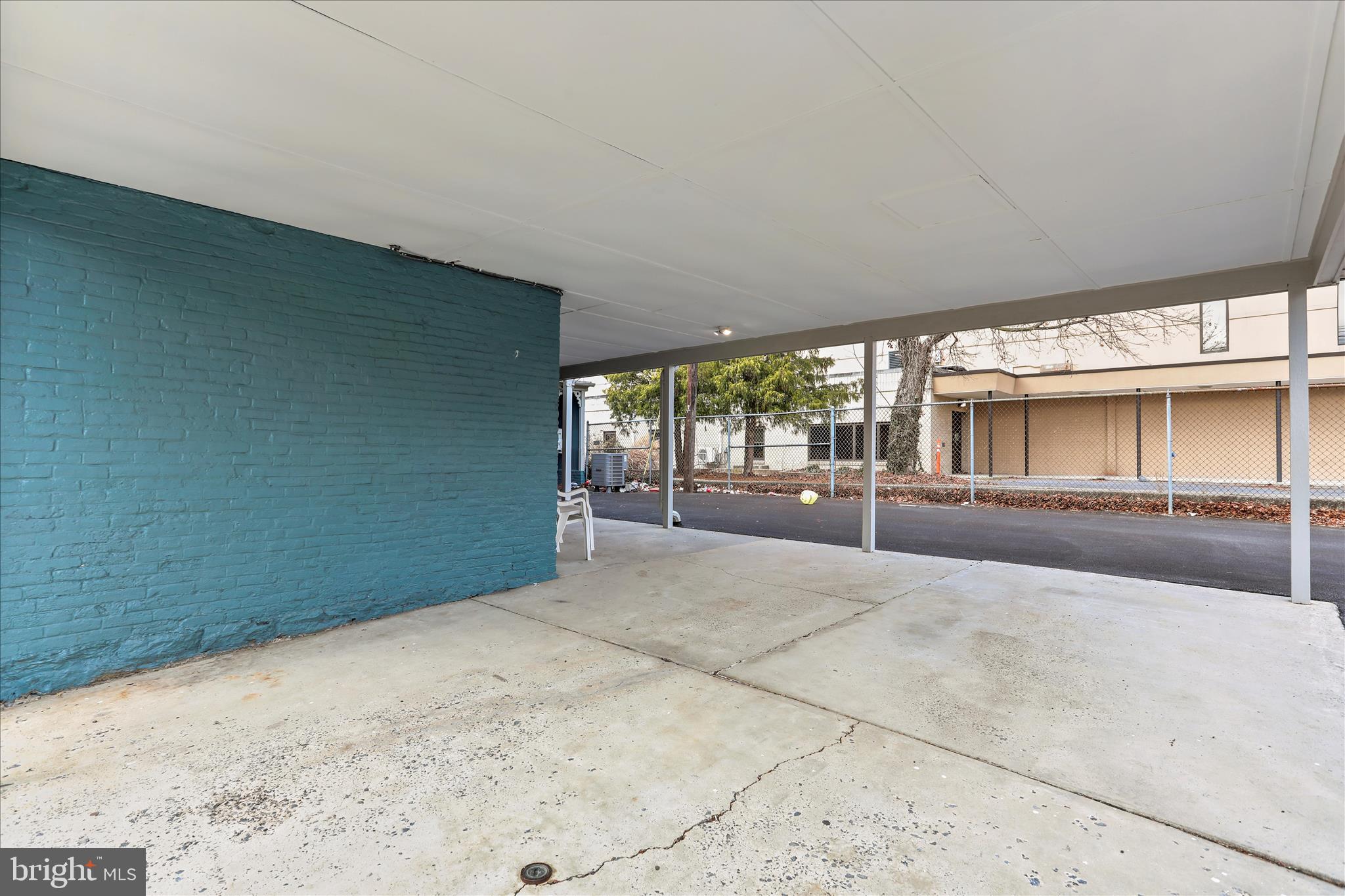 WAYNESBORO BOROUGH - Commercial Sale