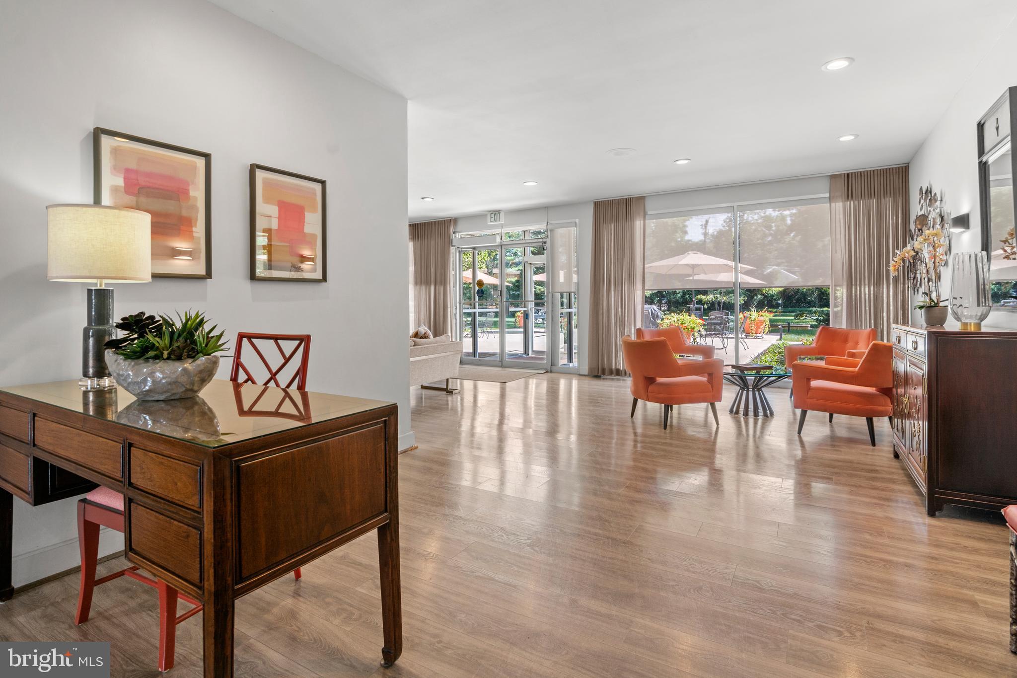 PIKESVILLE - Residential