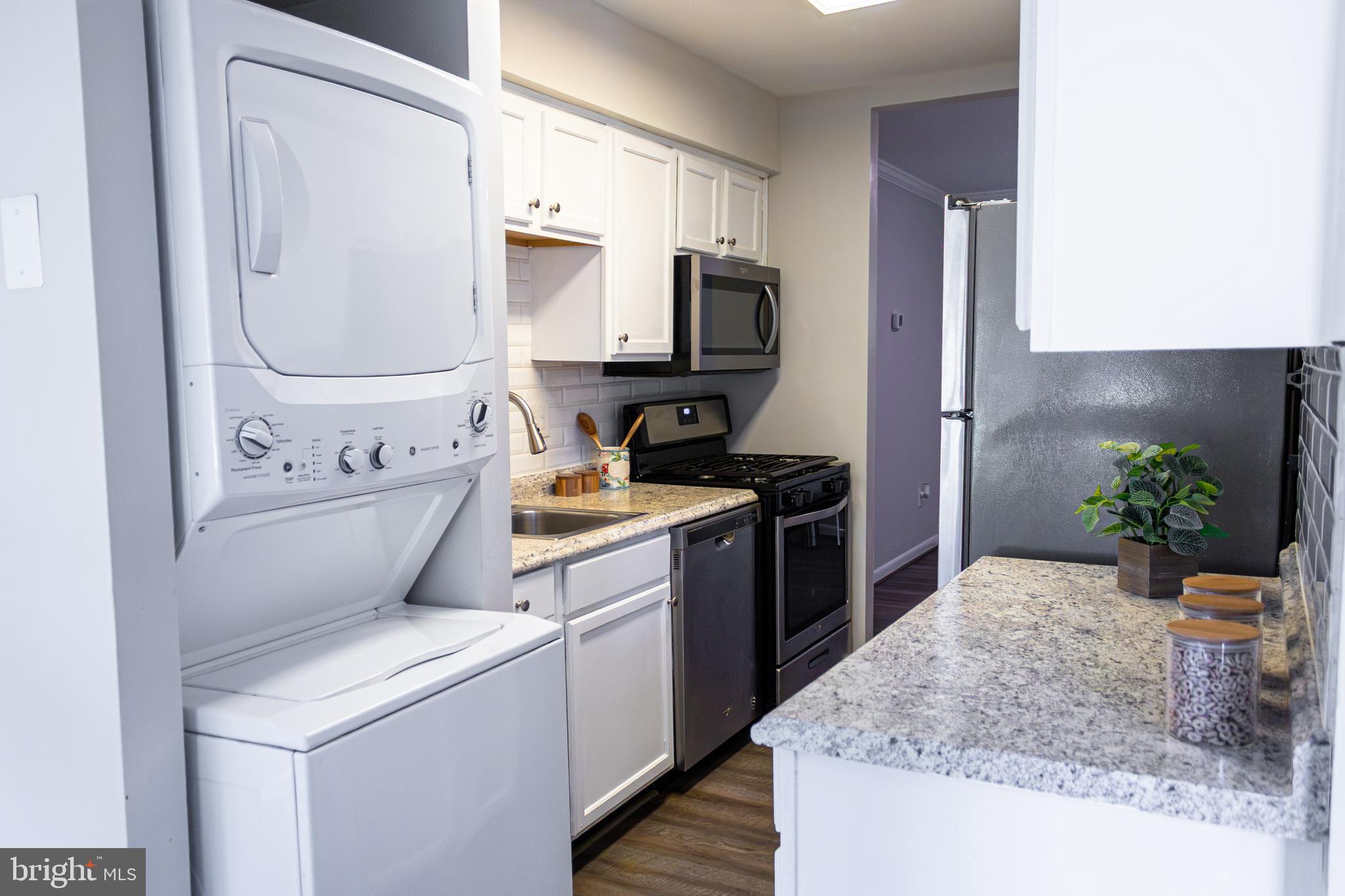 CHESTNUT GROVE - Residential