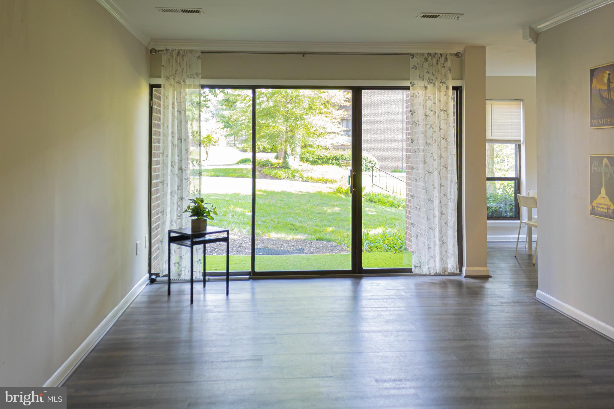 CHESTNUT GROVE - Residential