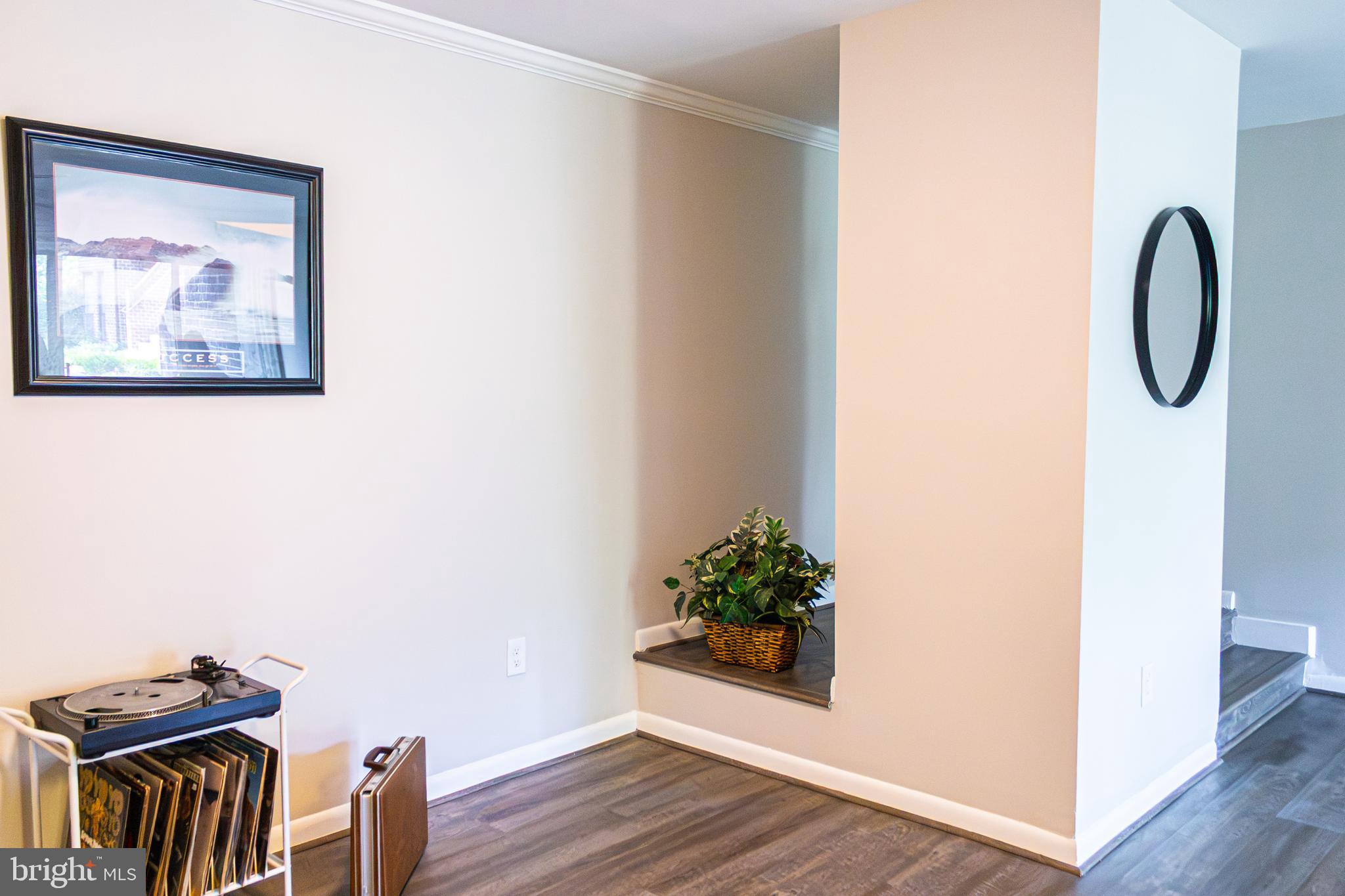 CHESTNUT GROVE - Residential