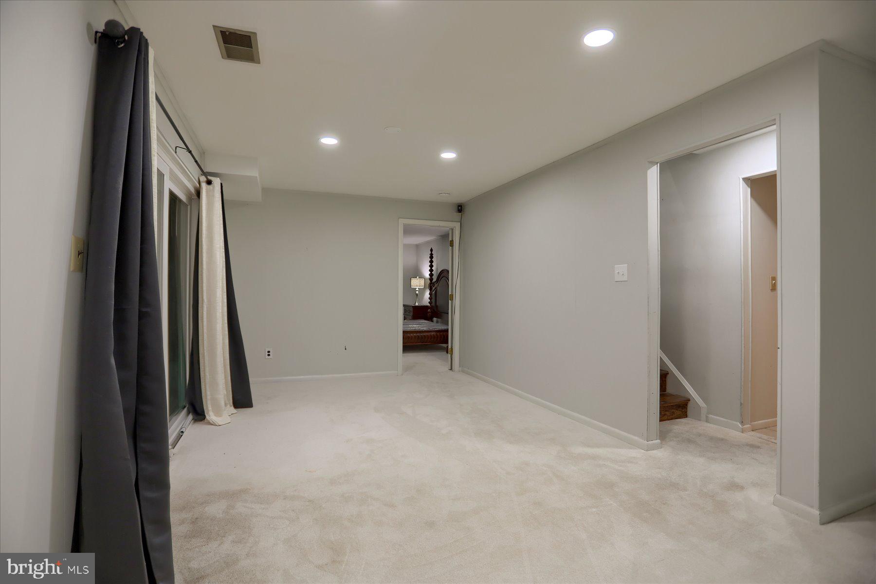 CAVES VALLEY - Residential