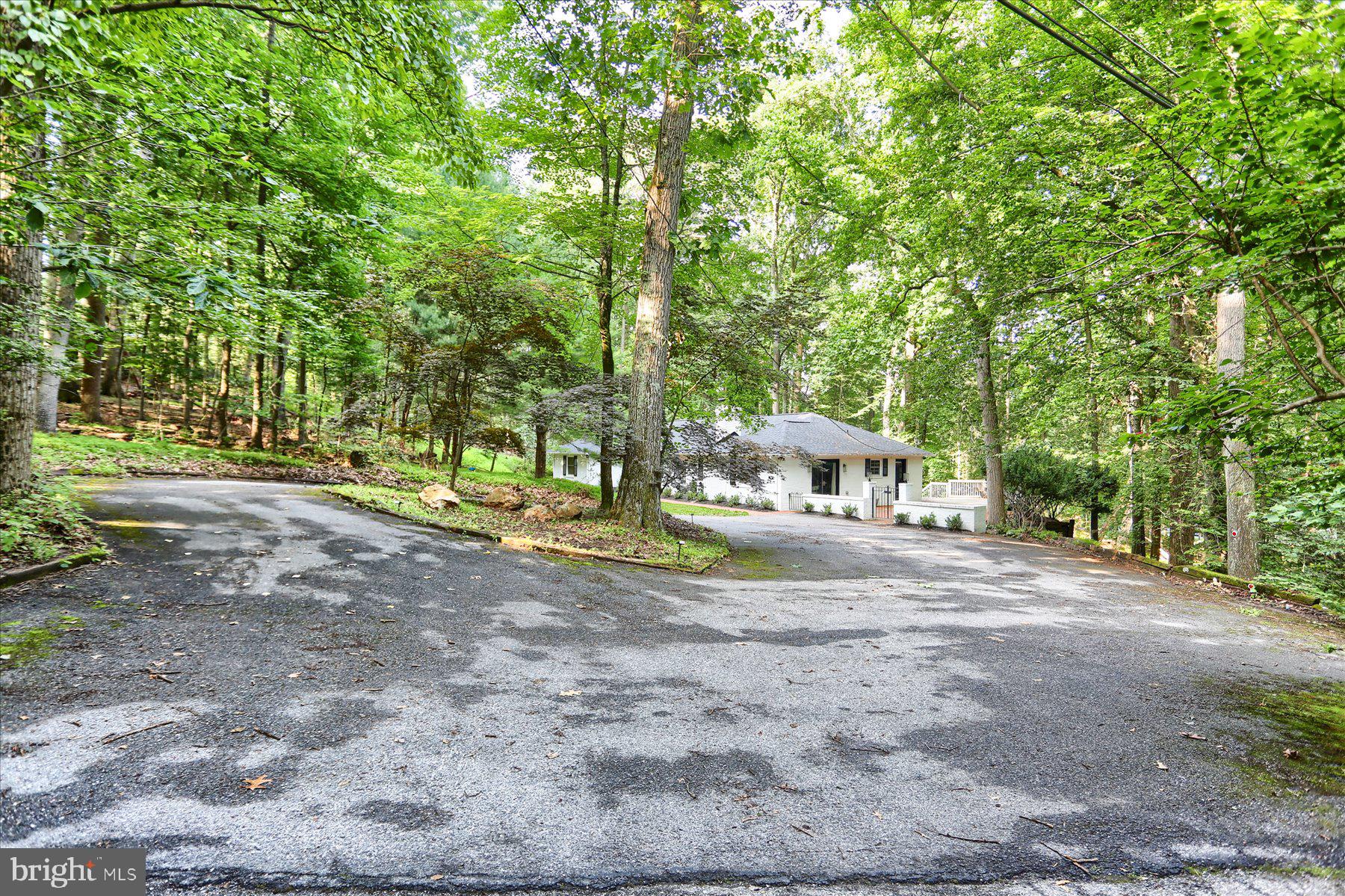 CAVES VALLEY - Residential