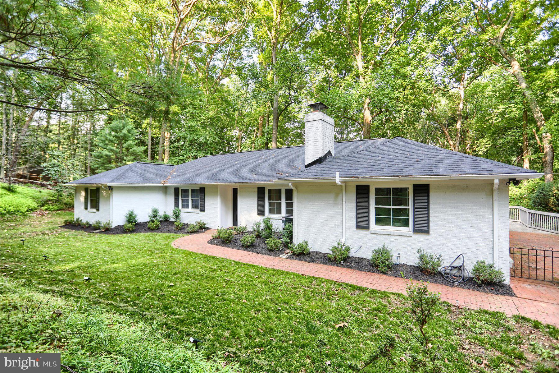 CAVES VALLEY - Residential