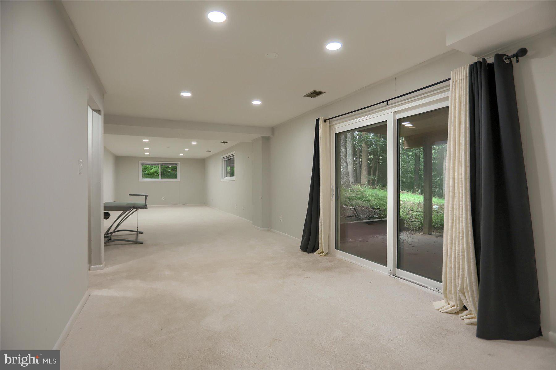 CAVES VALLEY - Residential