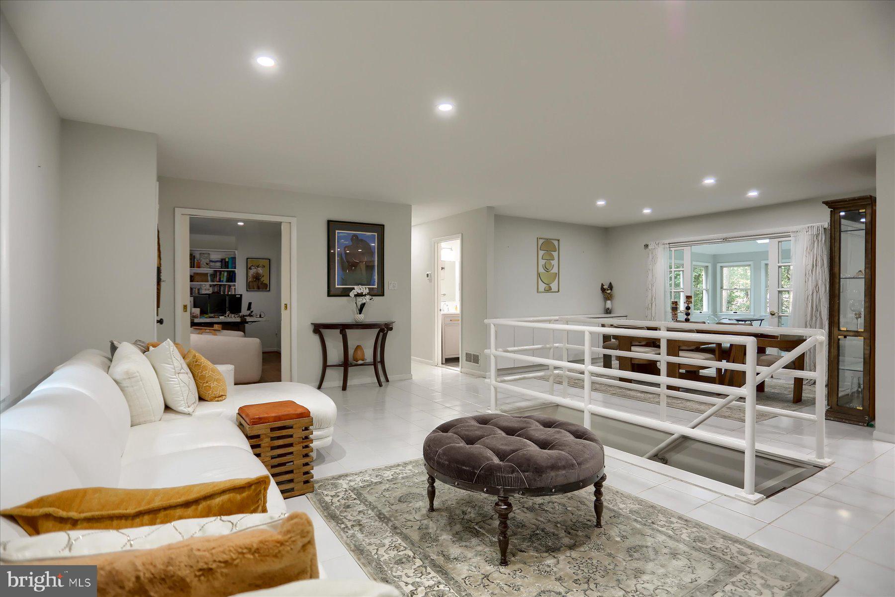 CAVES VALLEY - Residential