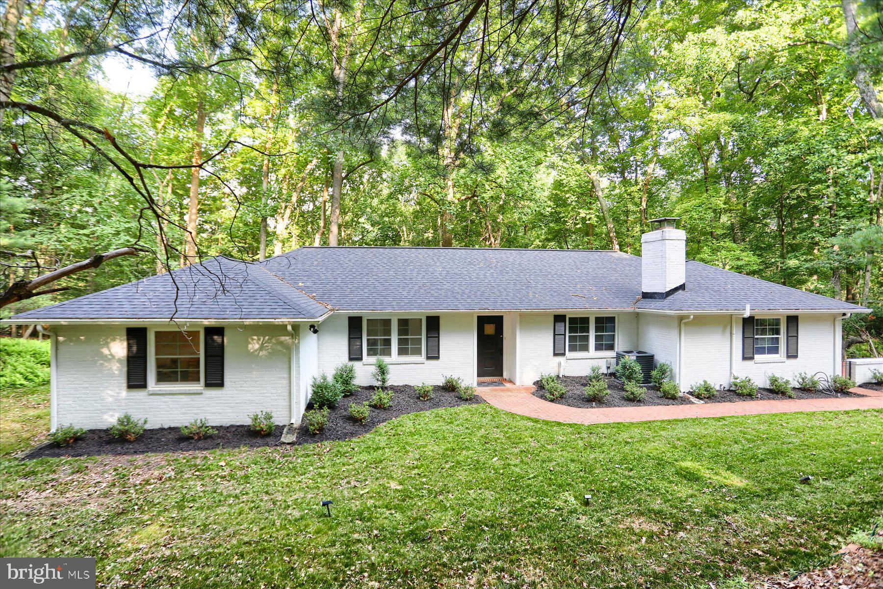 CAVES VALLEY - Residential