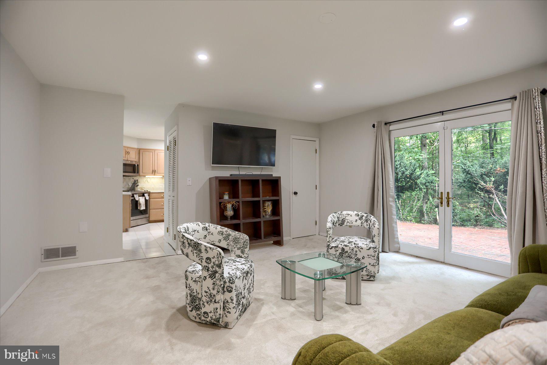 CAVES VALLEY - Residential