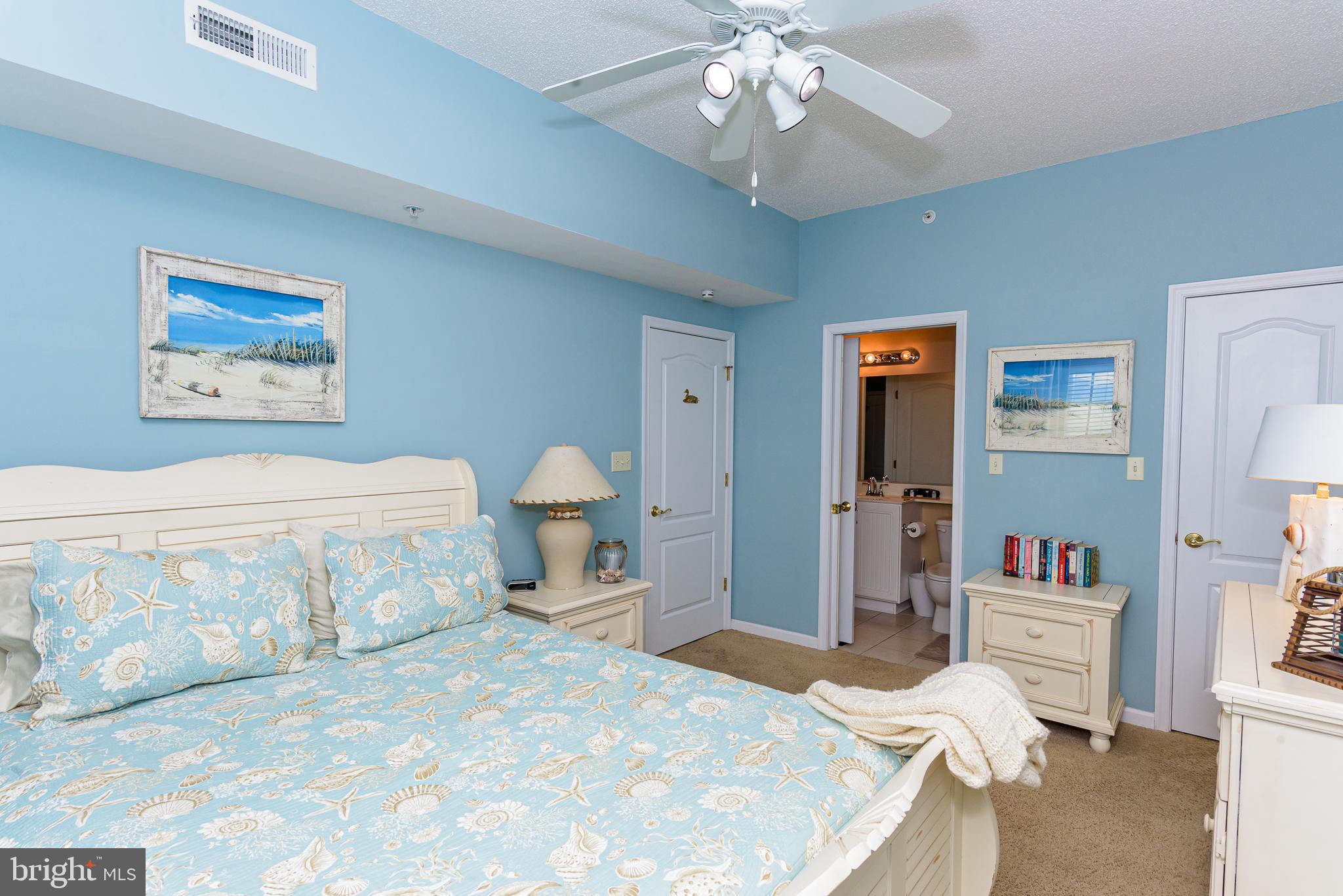 HARBOUR LIGHT CONDOS - Residential