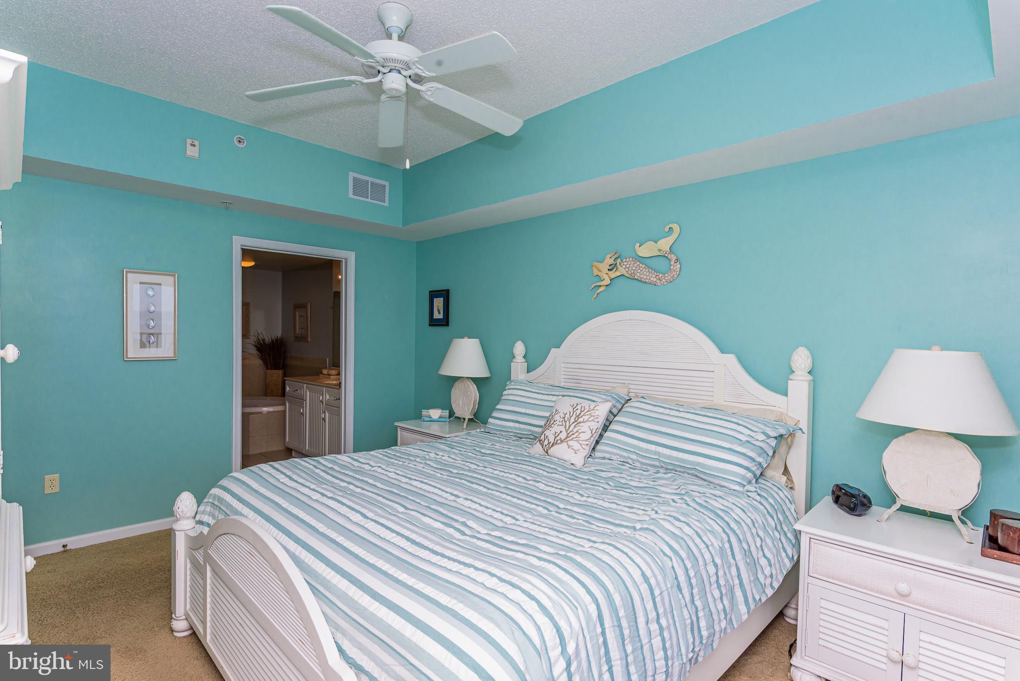 HARBOUR LIGHT CONDOS - Residential