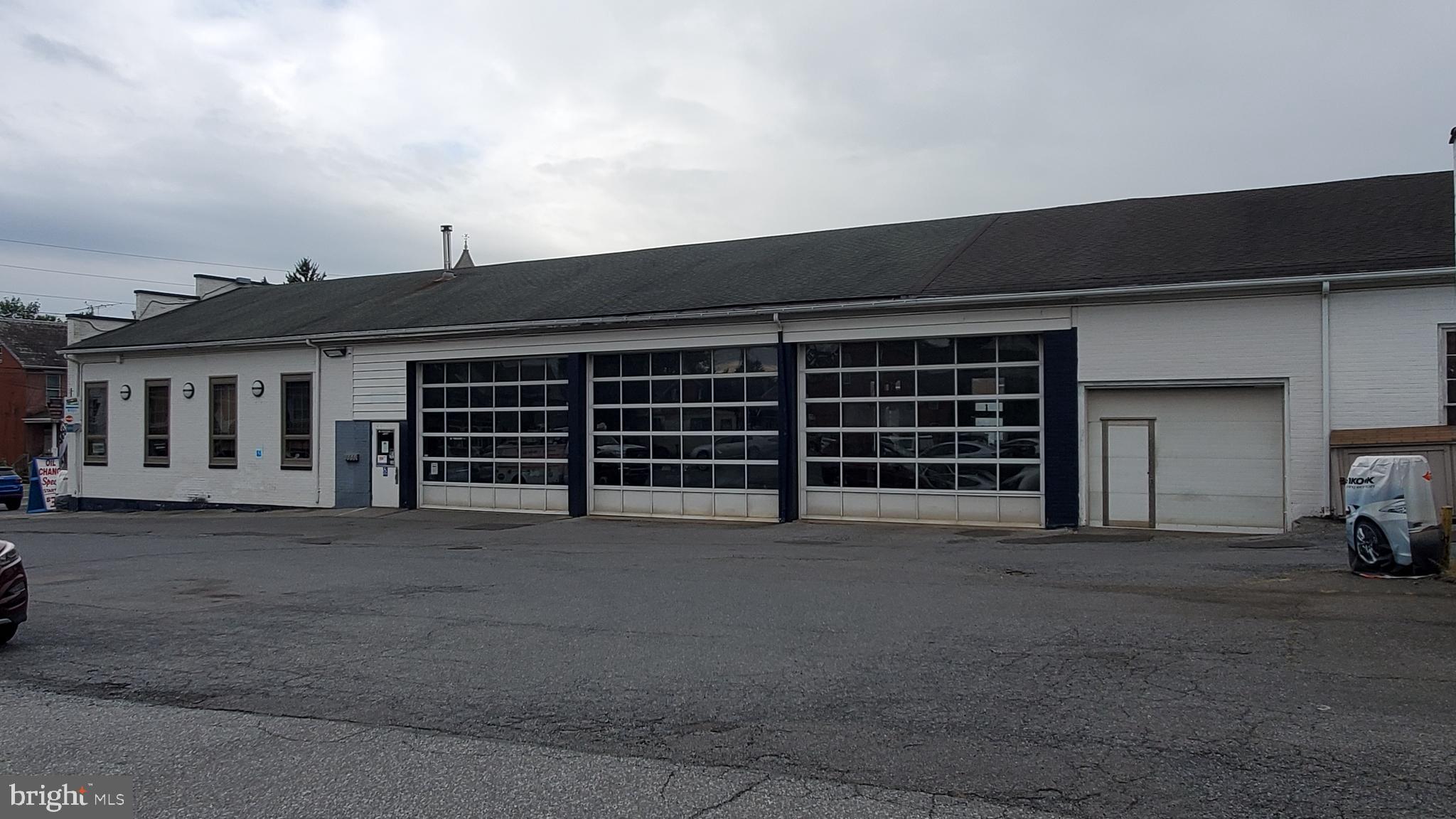 FOGELSVILLE - Commercial Sale