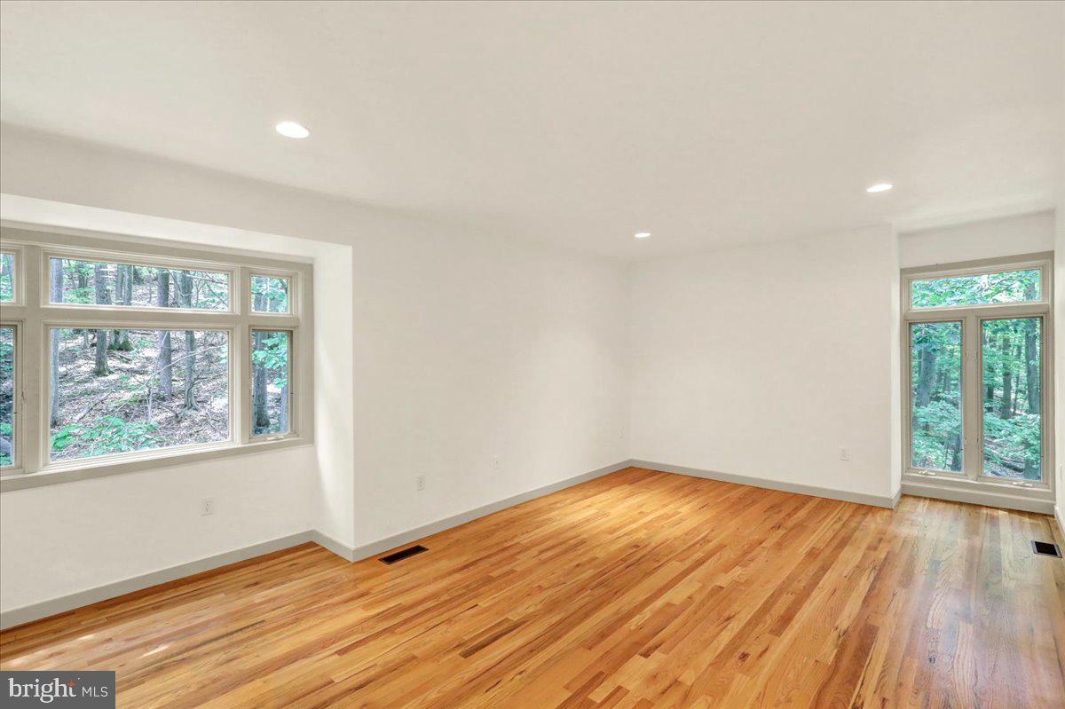 WYNDHAM HILL - Residential