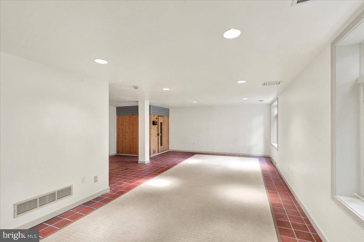 WYNDHAM HILL - Residential