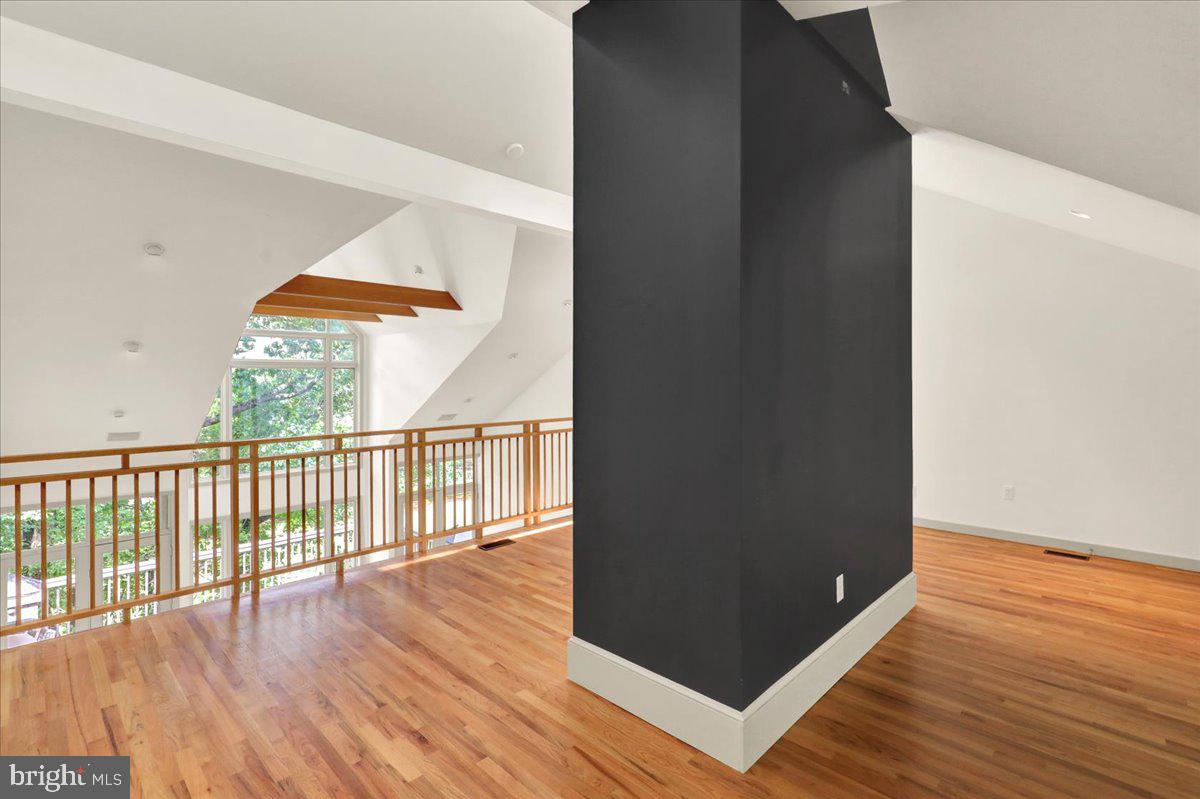 WYNDHAM HILL - Residential