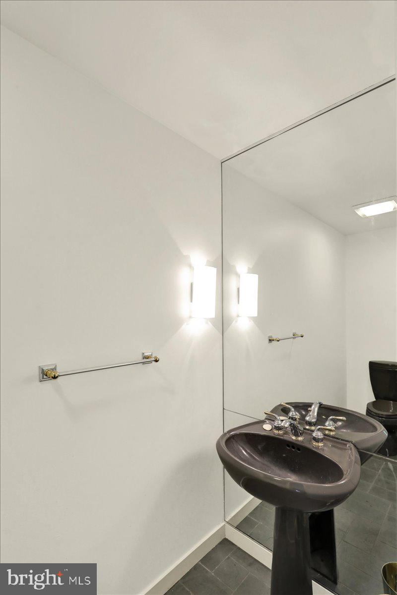 WYNDHAM HILL - Residential
