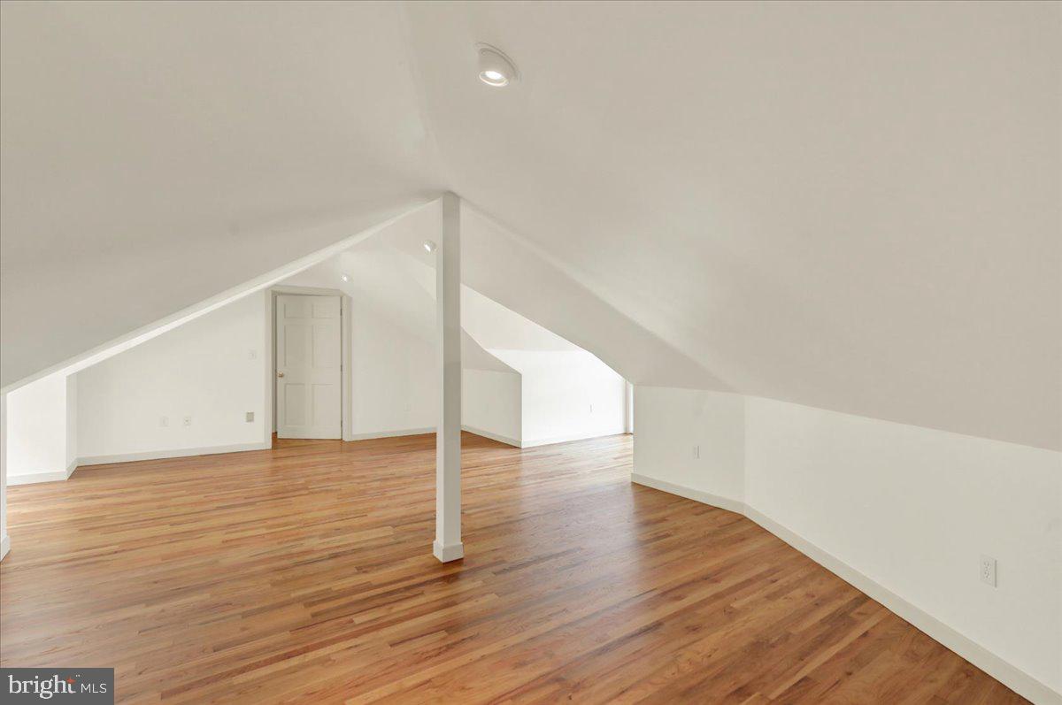 WYNDHAM HILL - Residential