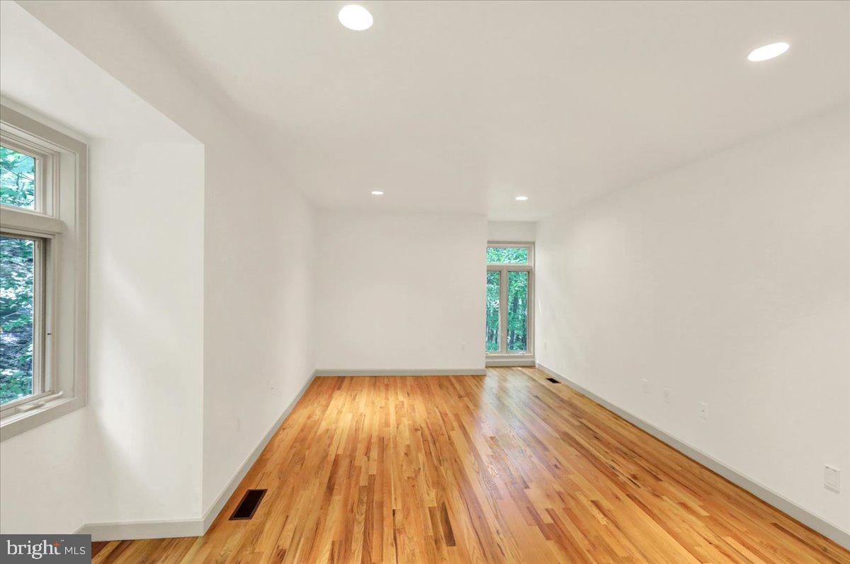 WYNDHAM HILL - Residential