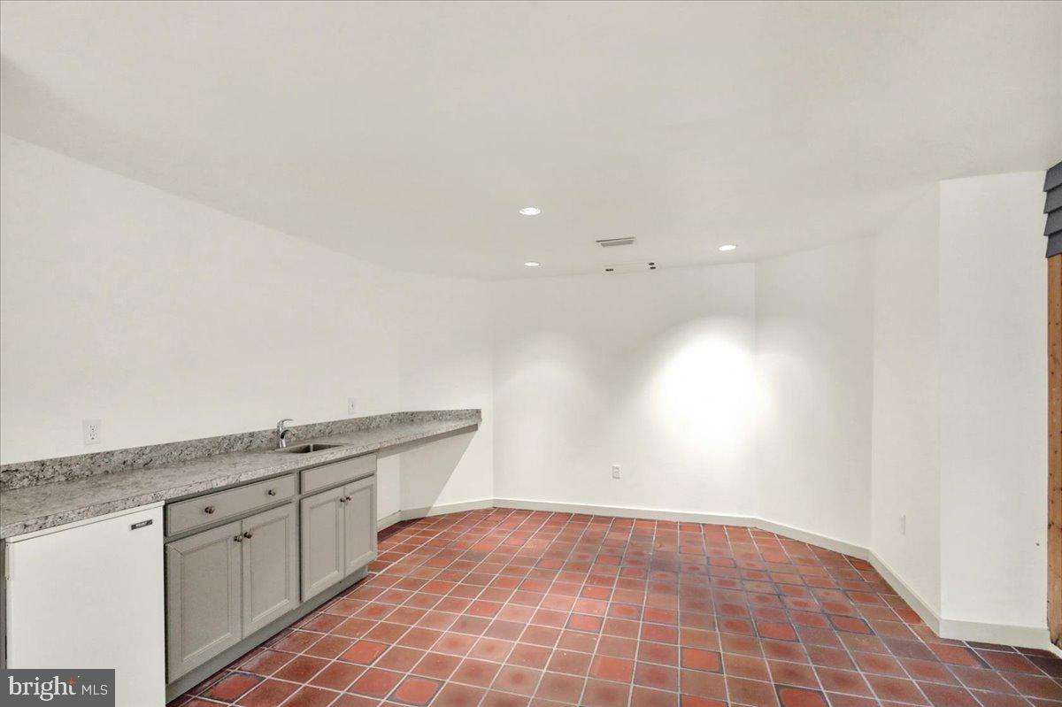 WYNDHAM HILL - Residential