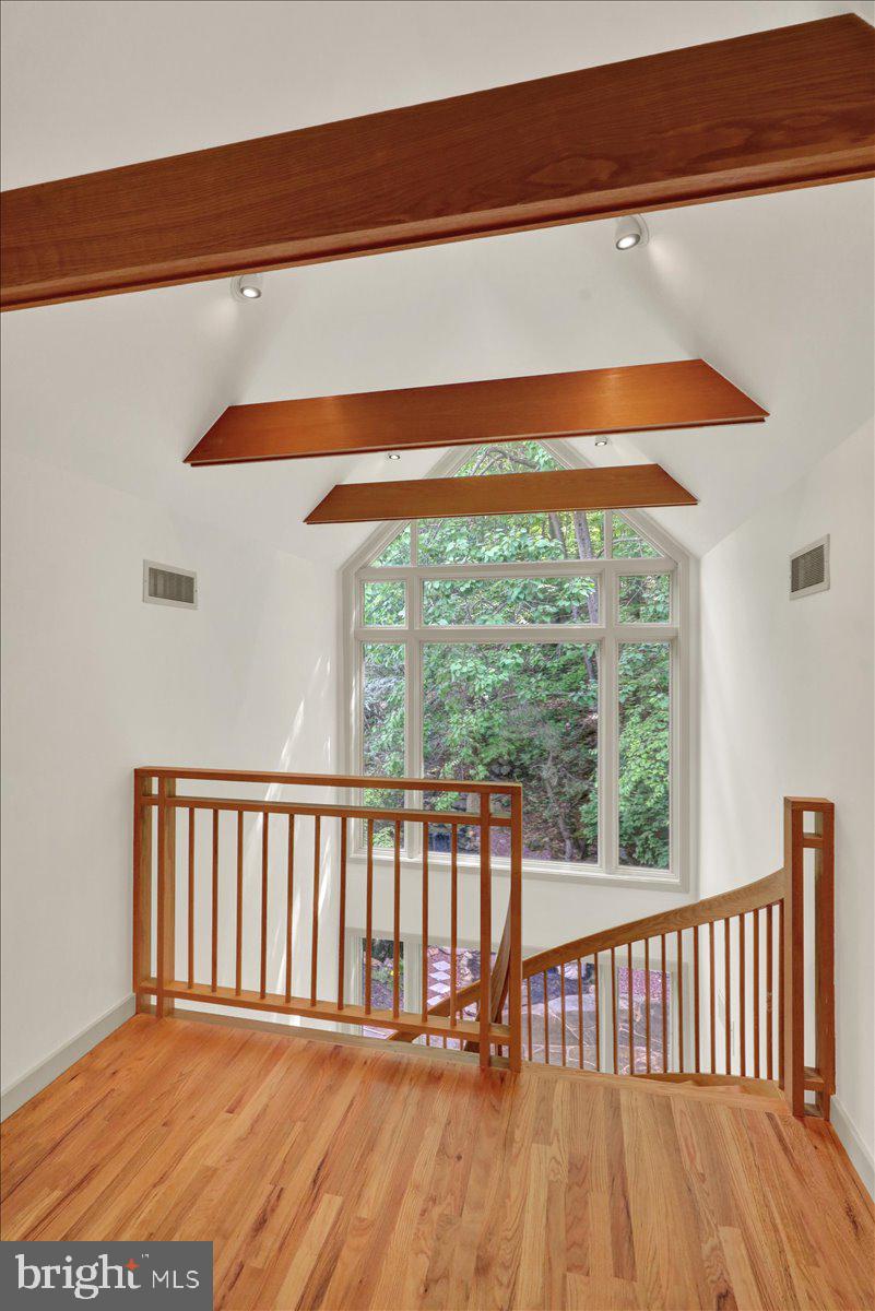 WYNDHAM HILL - Residential