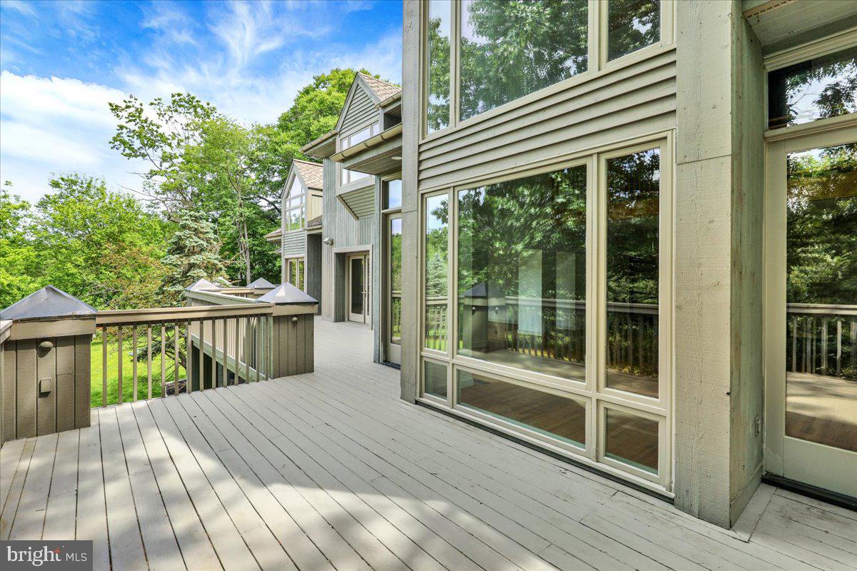WYNDHAM HILL - Residential